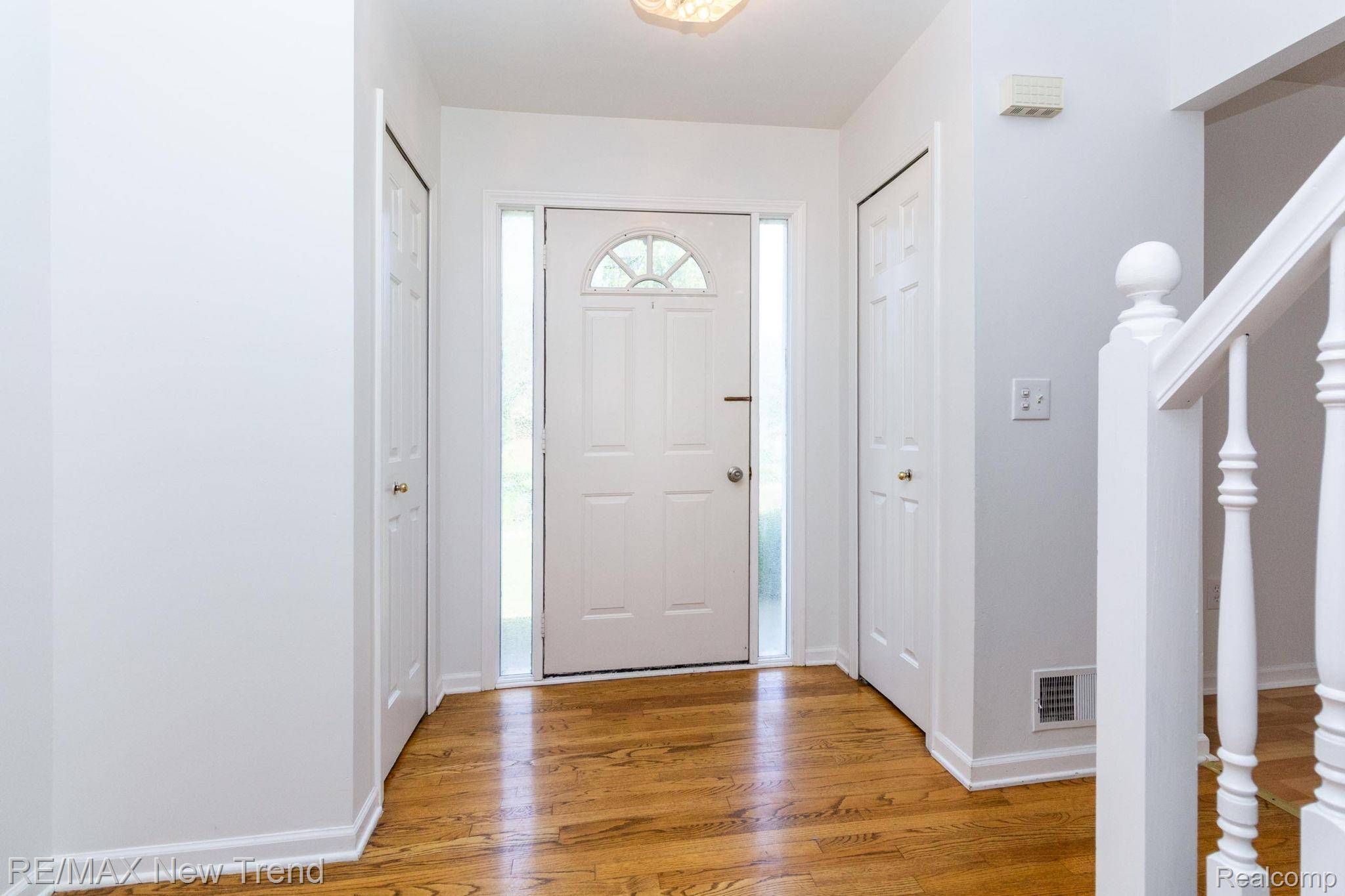 Novi, MI 48375,25935 Junction