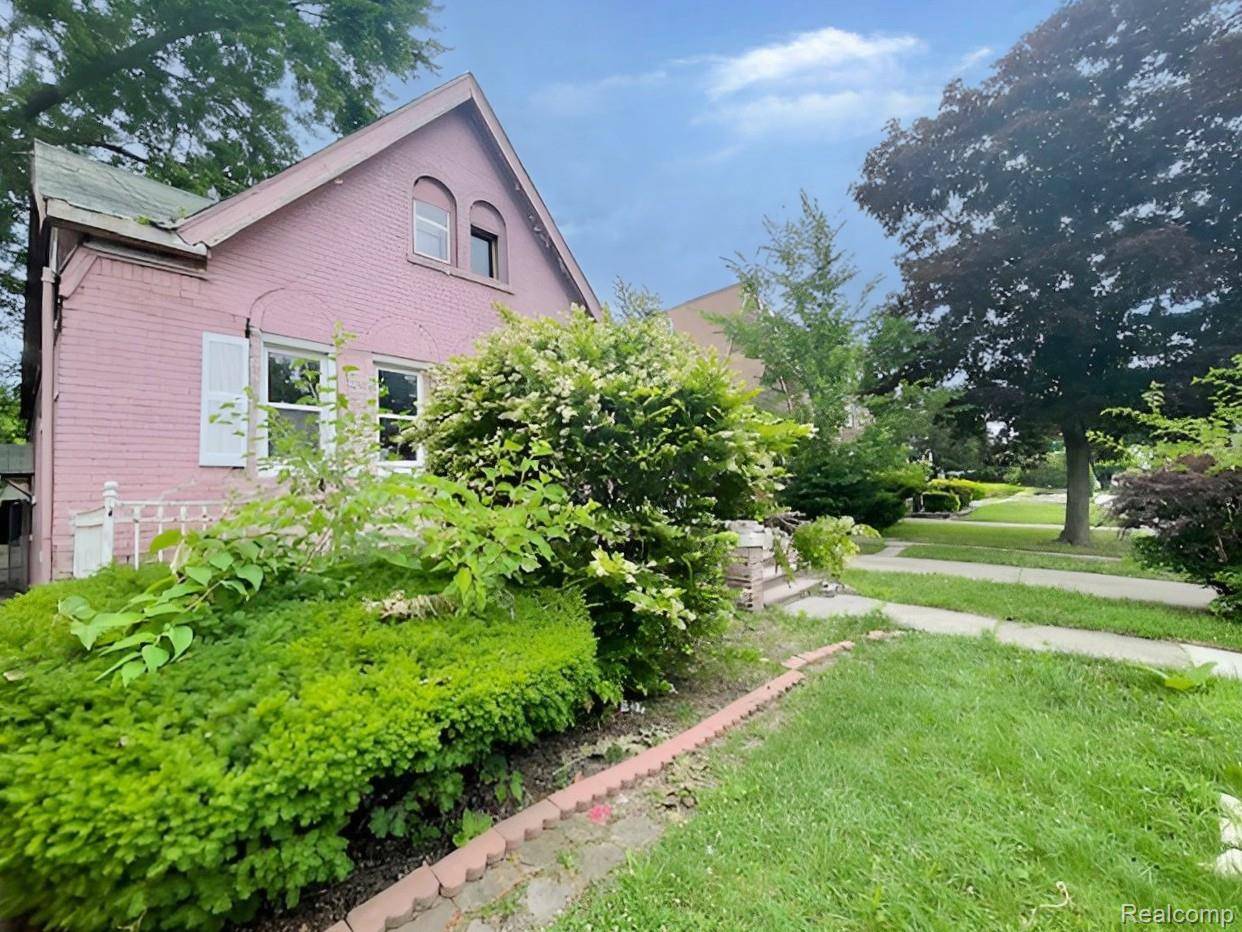 Detroit, MI 48224,5535 Balfour RD