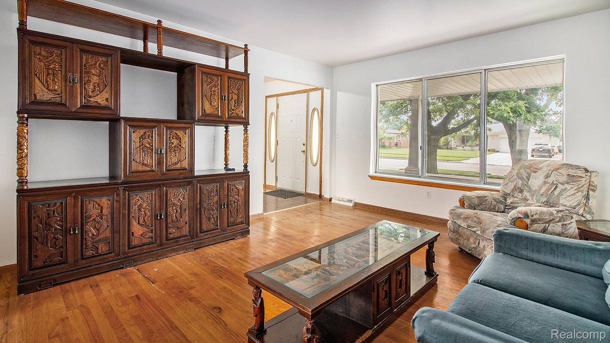 Sterling Heights, MI 48312,11447 Canterbury DR