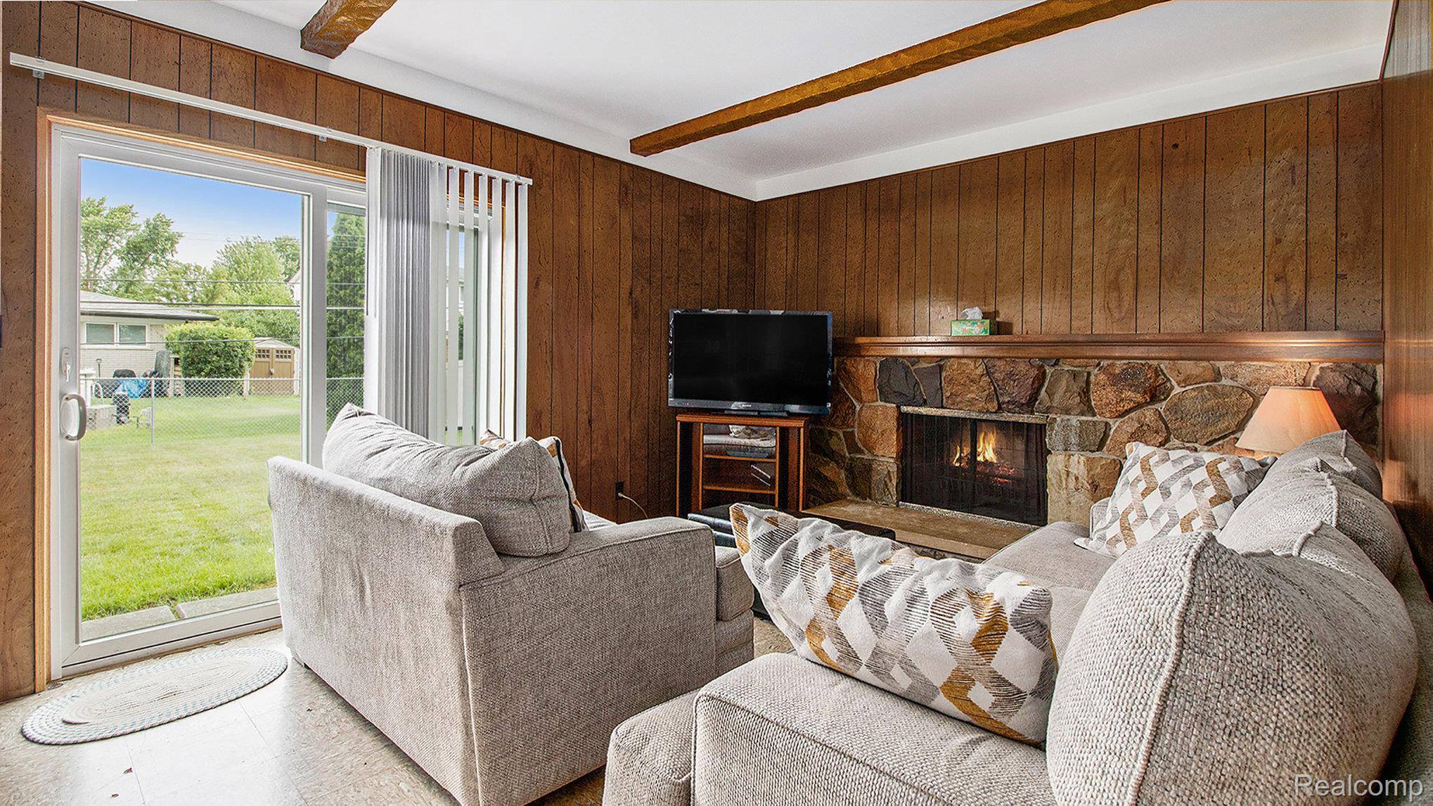 Sterling Heights, MI 48312,11447 Canterbury DR