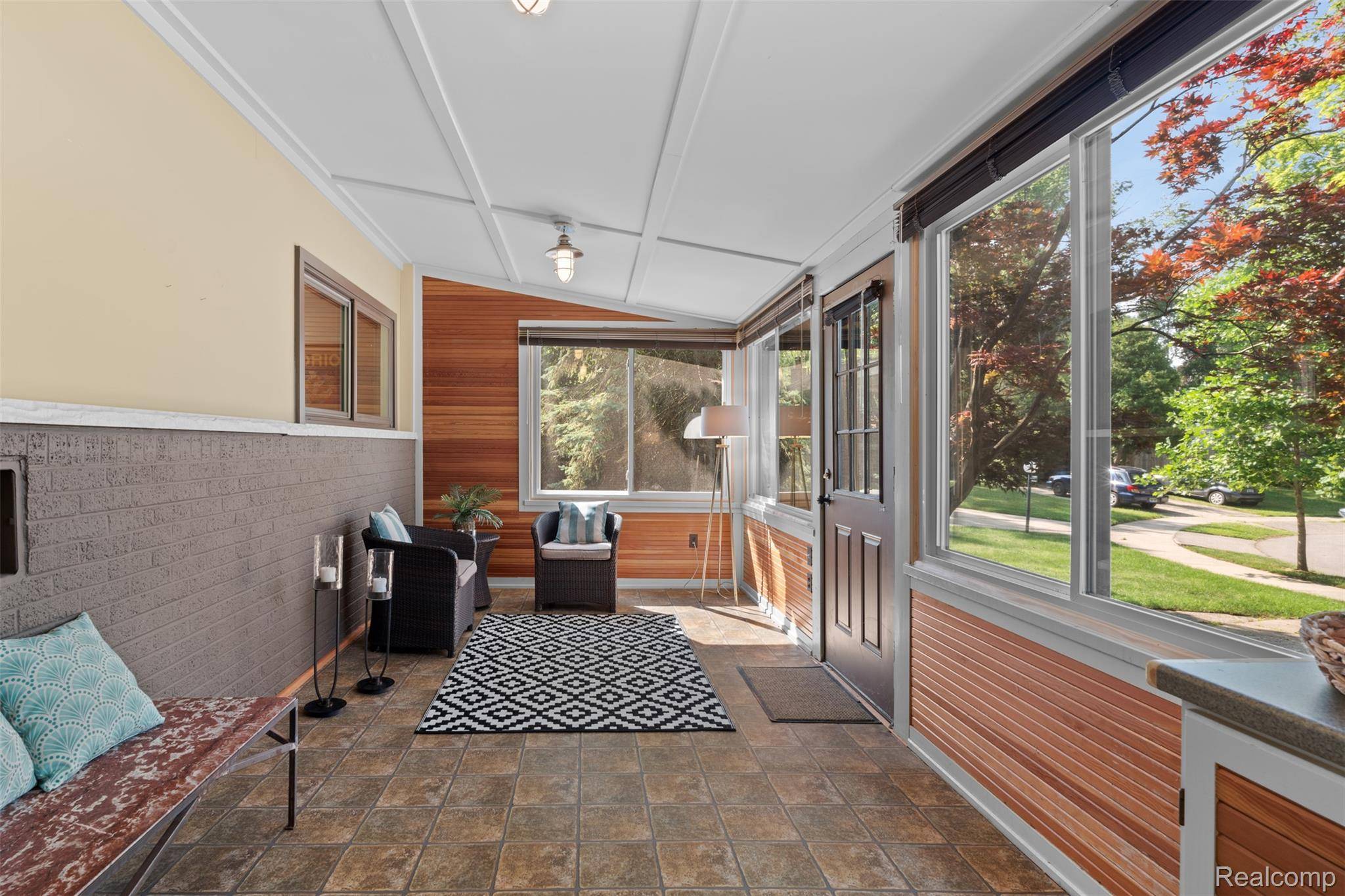 Troy, MI 48084,1072 Brooklawn CT