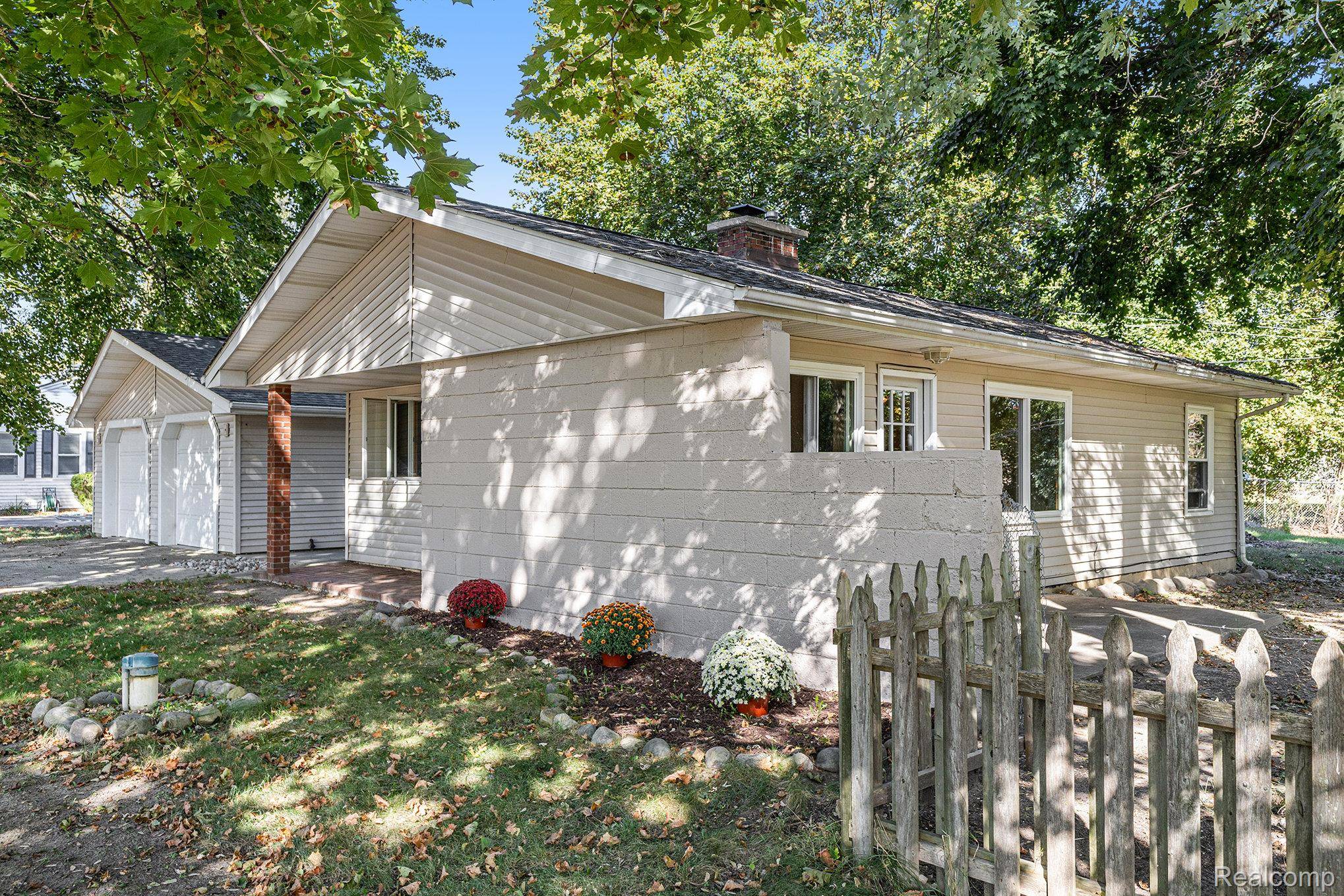 Whitmore Lake, MI 48189,320 Barker RD