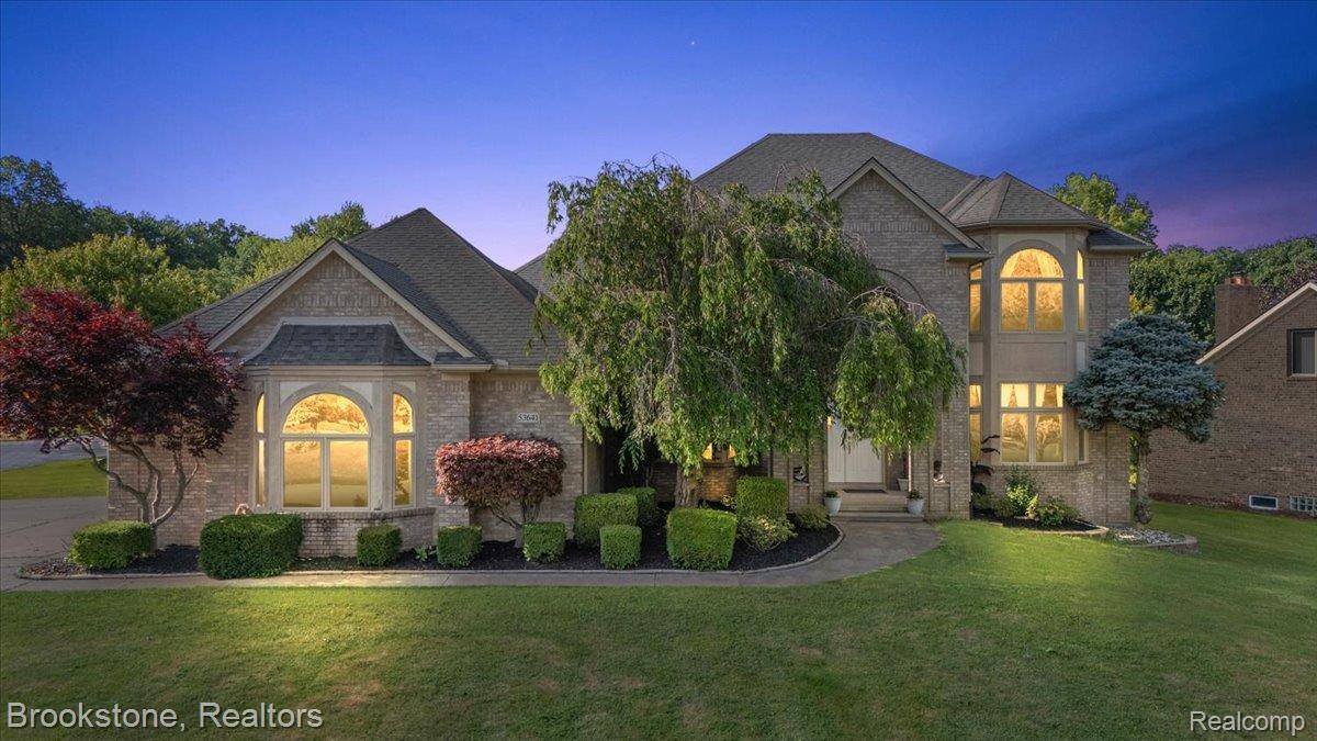 Shelby Twp, MI 48316,53641 Buckingham LN