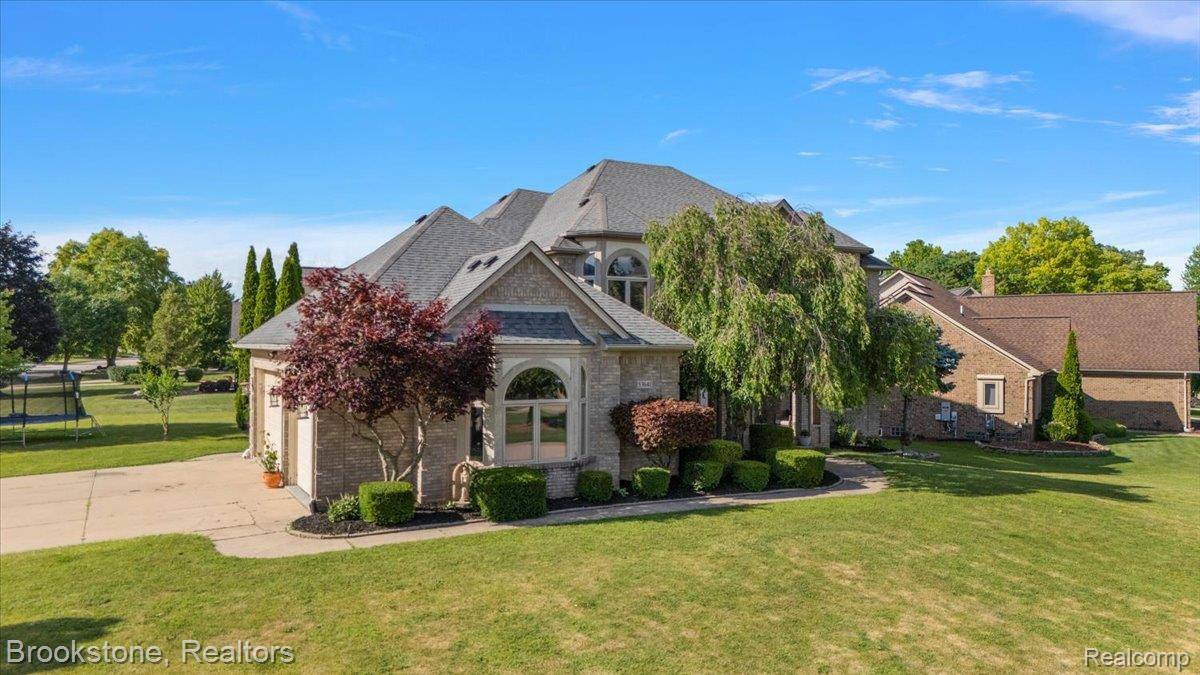 Shelby Twp, MI 48316,53641 Buckingham LN