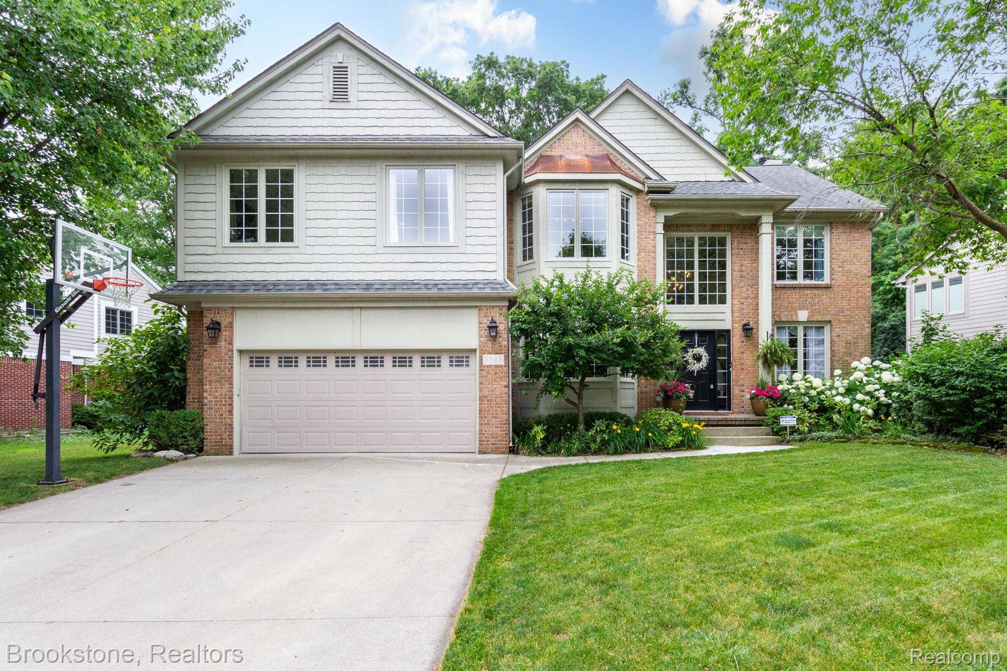 Rochester Hills, MI 48309,3845 Beechcrest