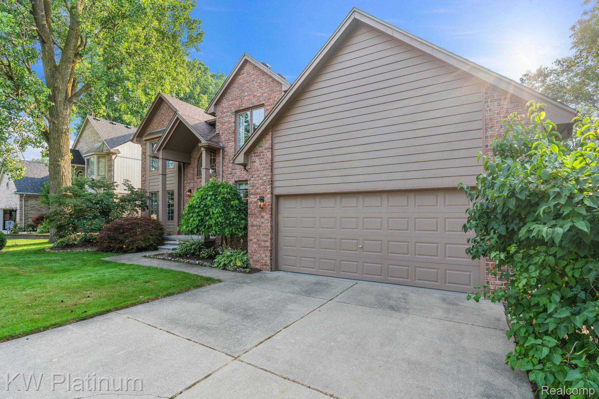 Troy, MI 48085,4317 Vassar DR