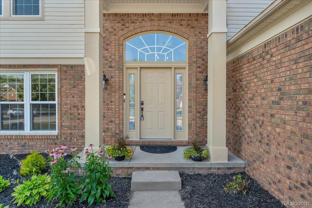 Rochester Hills, MI 48307,1212 Harvard DR