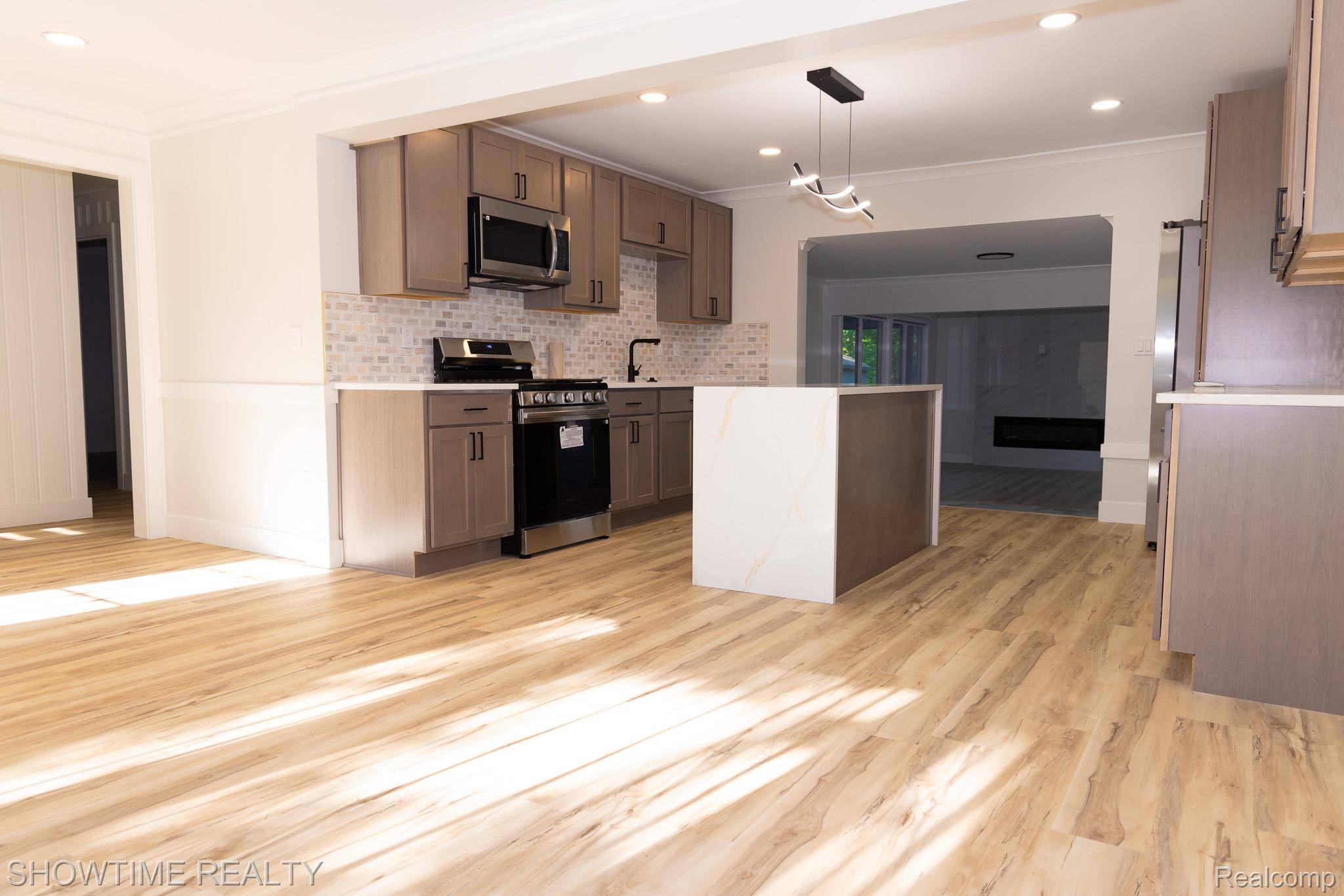 Shelby Twp, MI 48317,45626 Wakefield ST