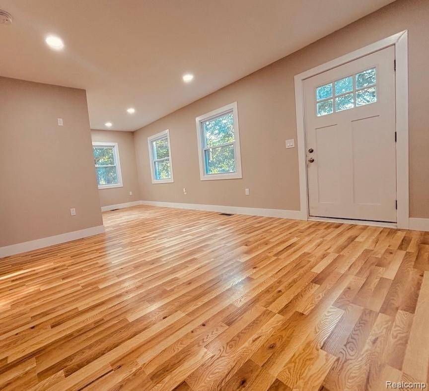 Detroit, MI 48221,16519 Monica ST