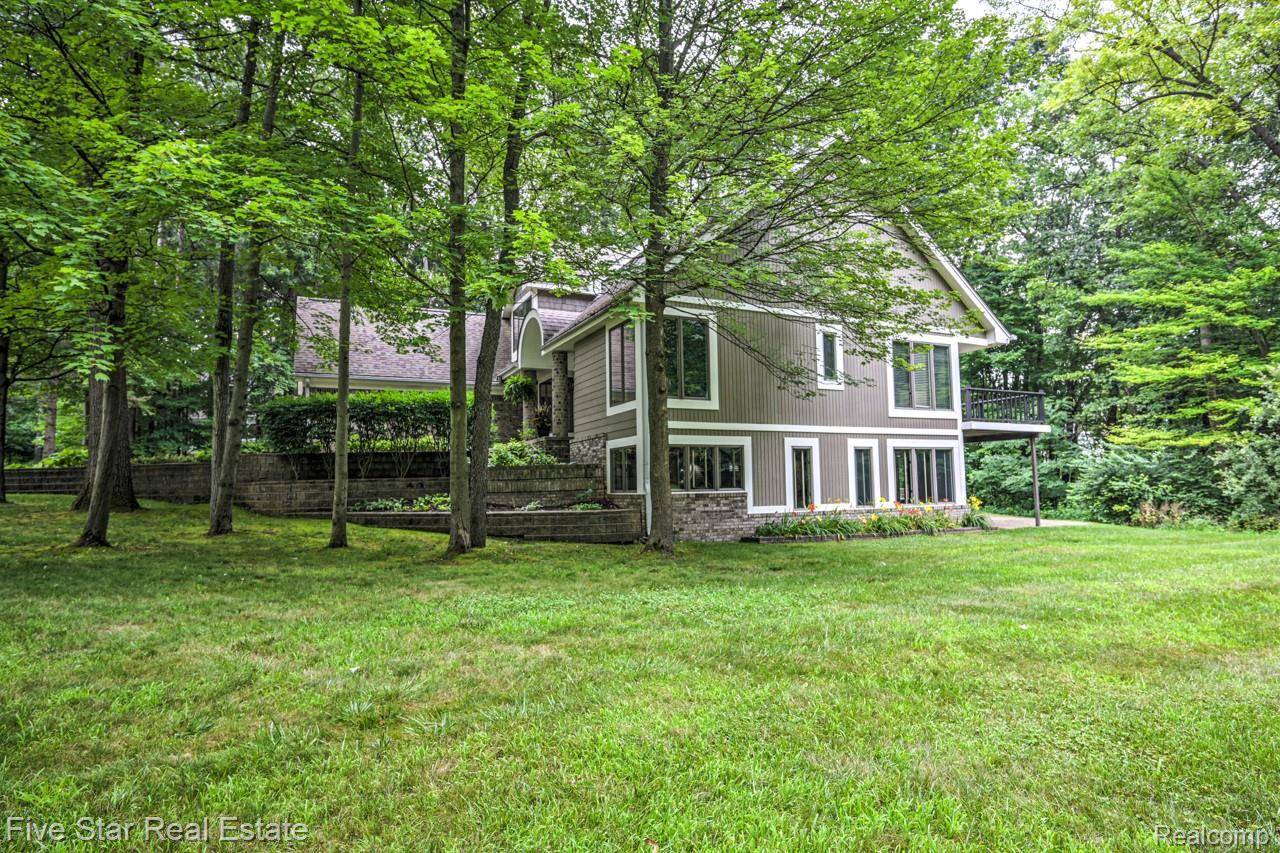 Ortonville, MI 48462,1150 Rolling Pines DR