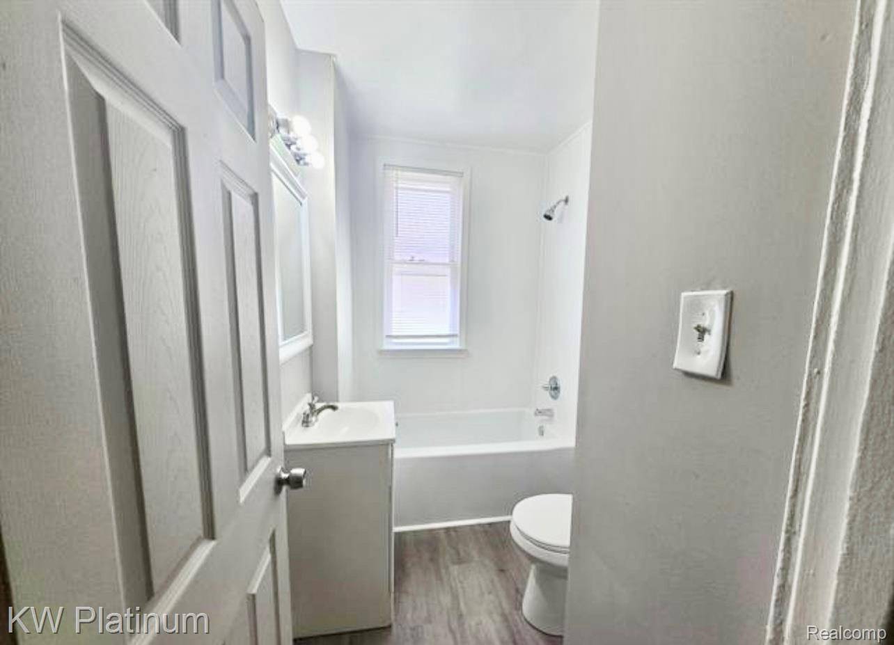 Detroit, MI 48238,2256 Clements ST