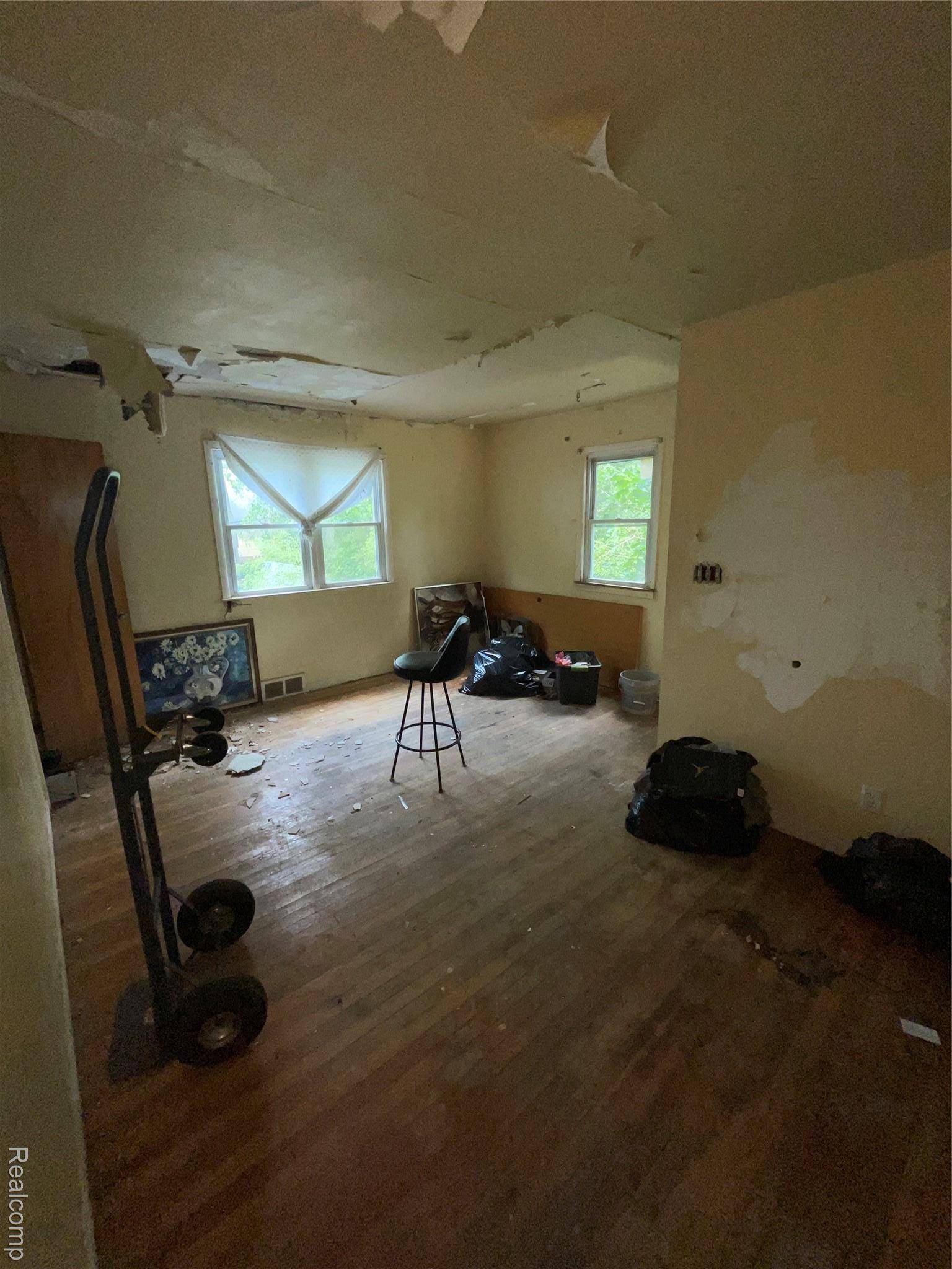 Detroit, MI 48221,16811 Monica ST