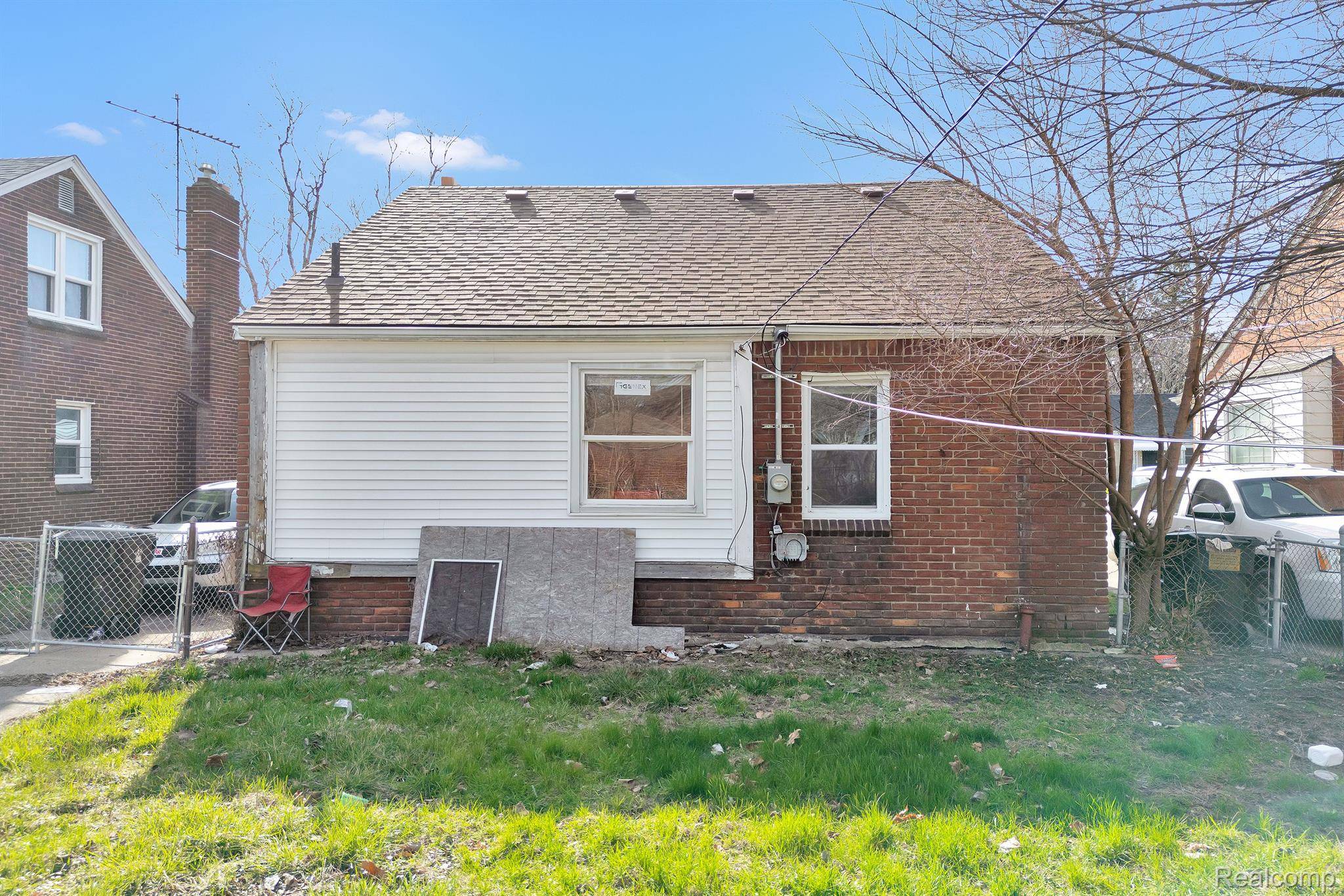 Detroit, MI 48205,19544 STRASBURG ST