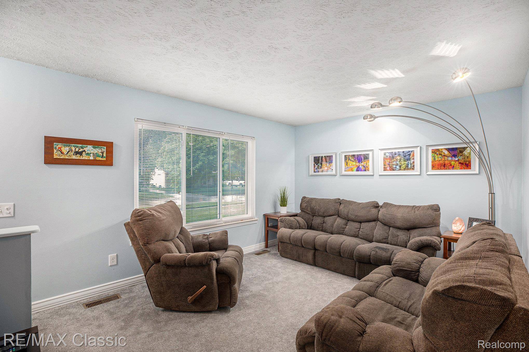 Sterling Heights, MI 48313,12442 N York DR