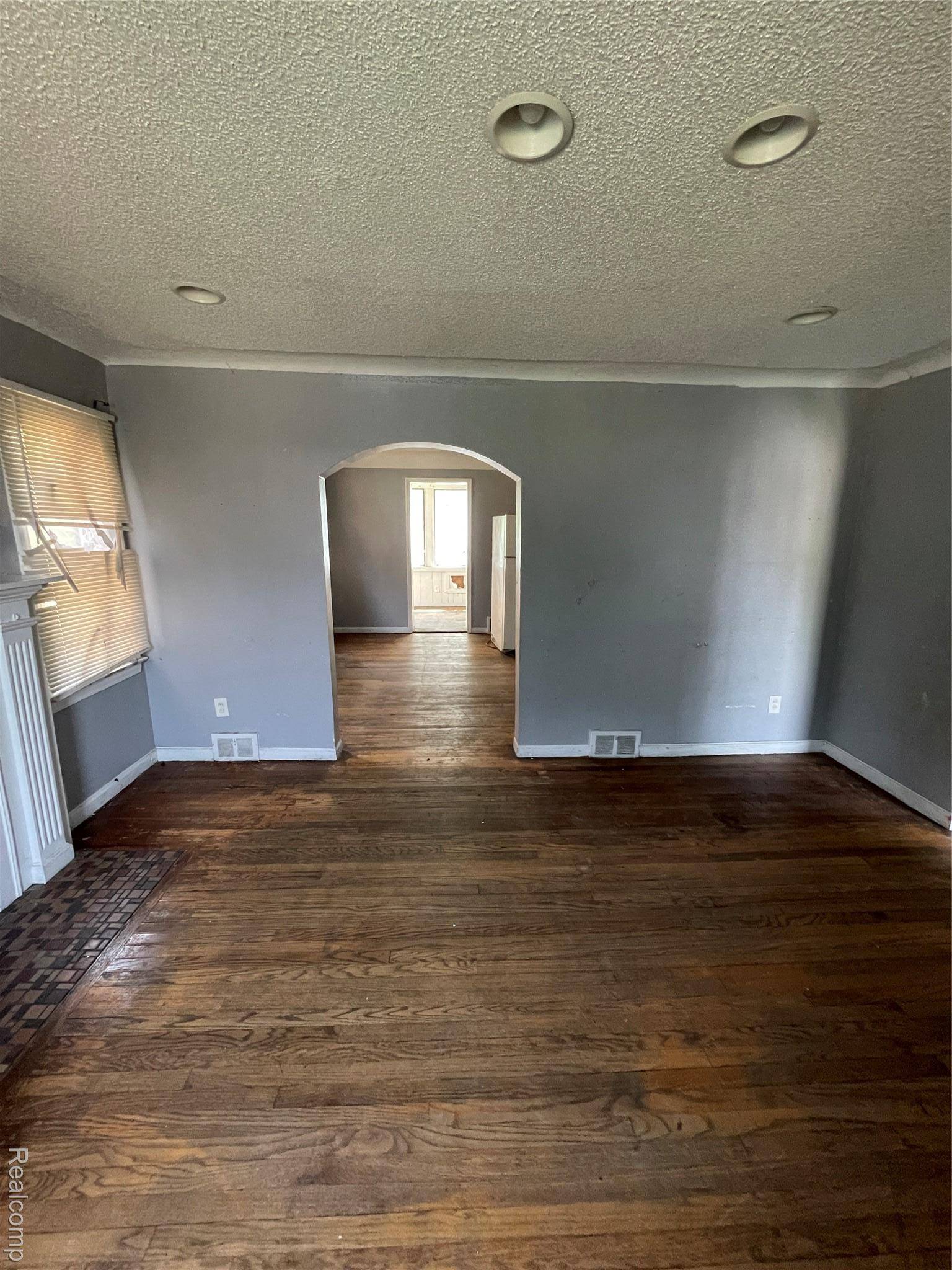 Detroit, MI 48223,15800 Vaughan ST