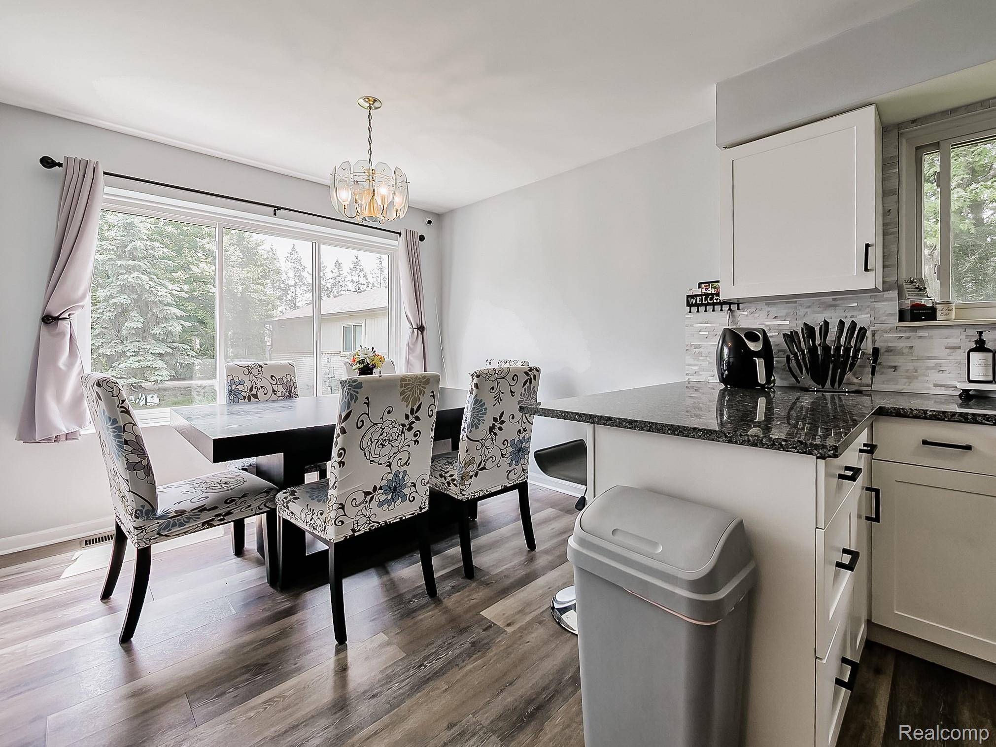 Roseville, MI 48026,31123 S Wind CT