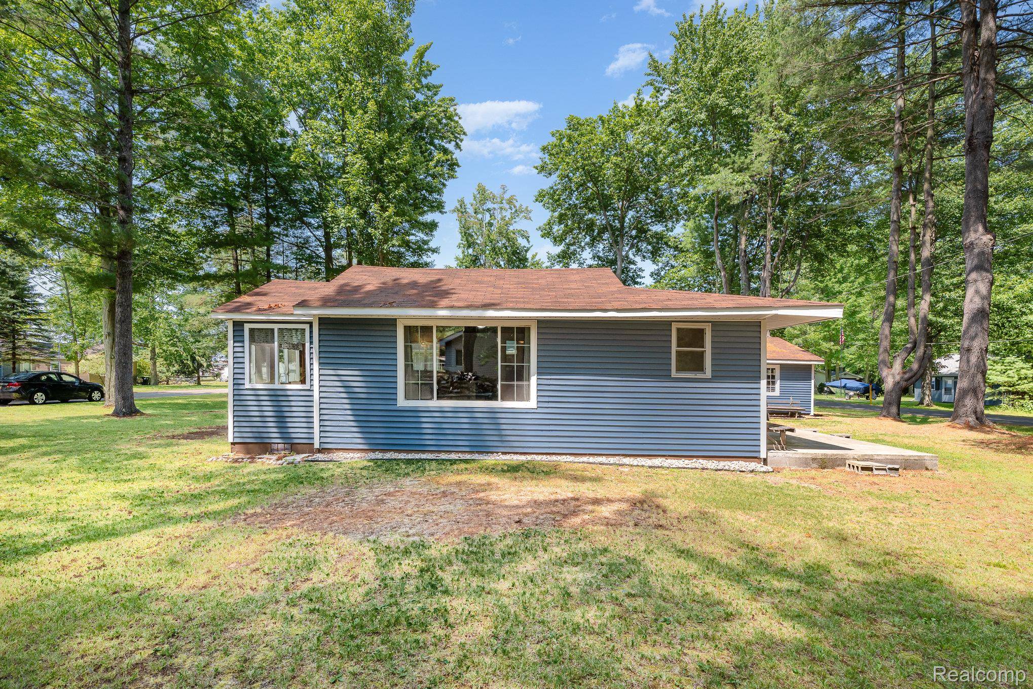 East Tawas, MI 48730,1014 Clifford ST