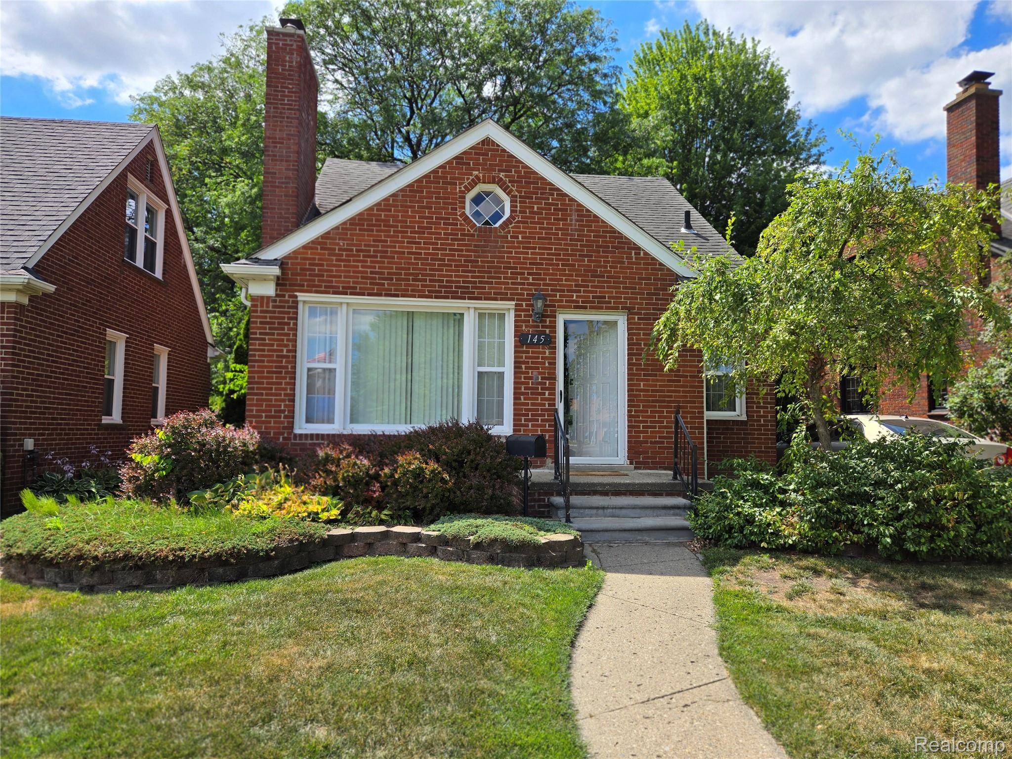 Dearborn, MI 48128,145 N Lafayette ST