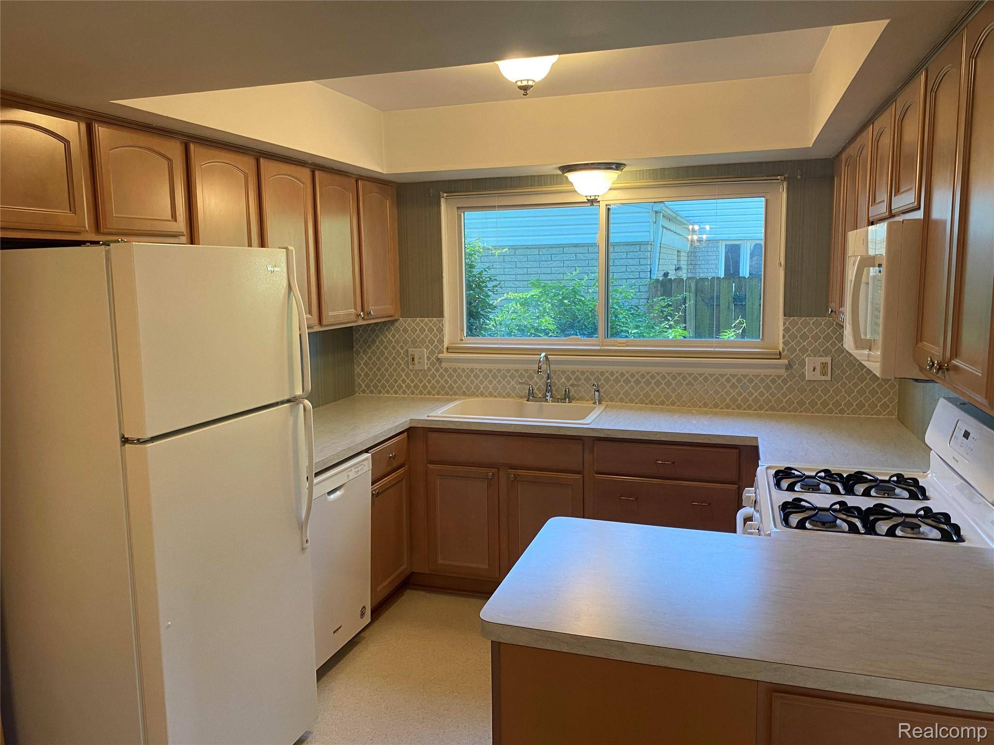 Plymouth, MI 48170,11397 Parkview DR