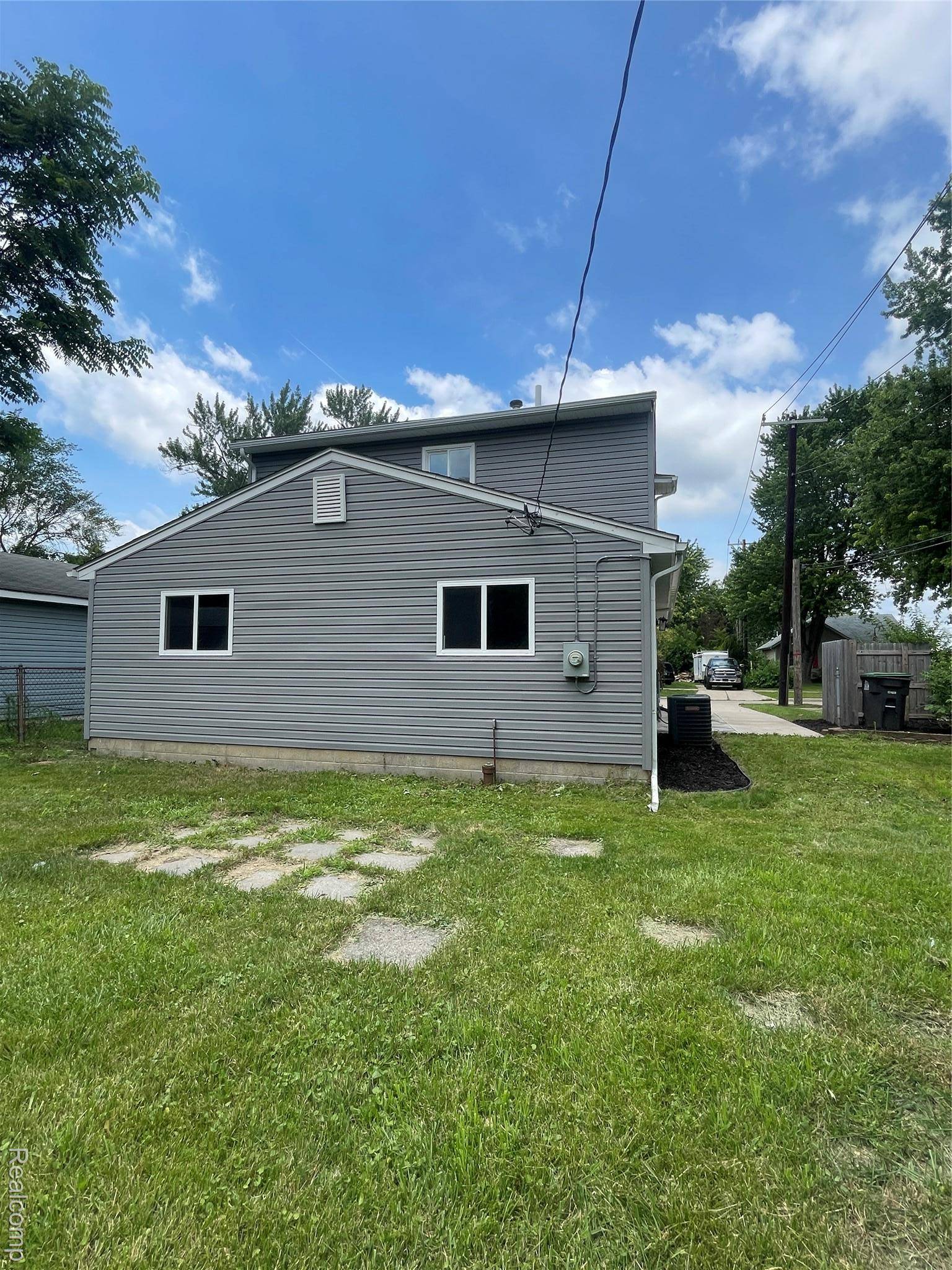 Taylor, MI 48180,11795 Syracuse ST