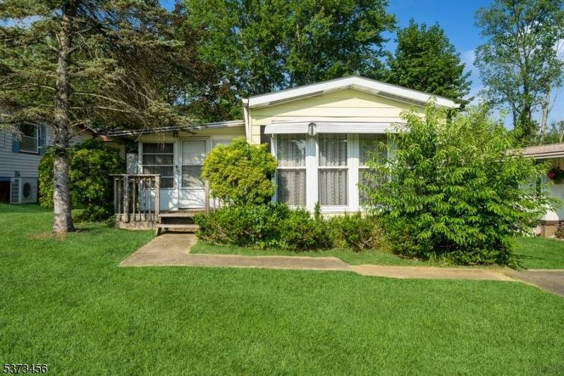 Chester Boro, NJ 07930,195 W Main St  Unit 34 #34