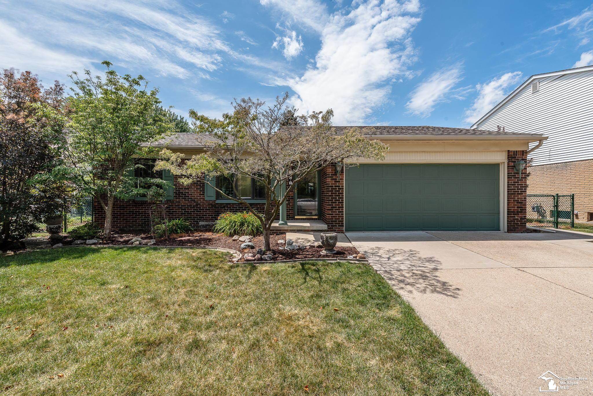 Woodhaven, MI 48183,22021 Village Ct