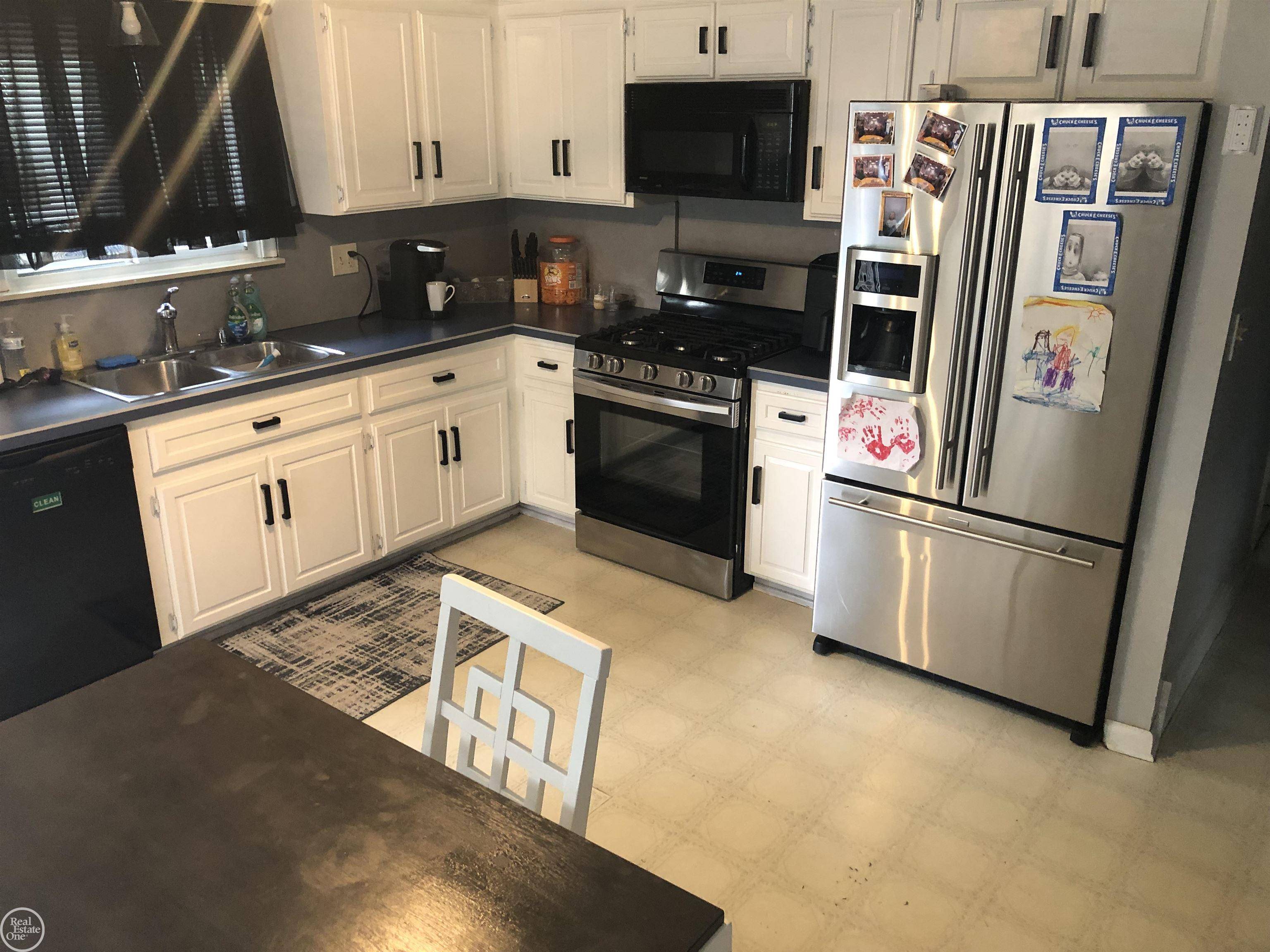 Roseville, MI 48066,28732 Melvin St