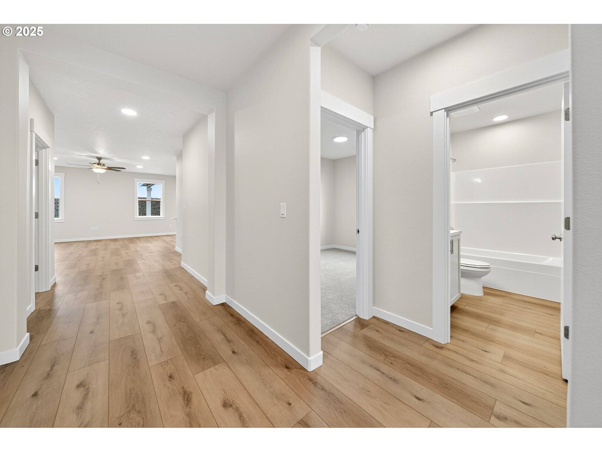 Hermiston, OR 97838,1142 SE Owyn DR