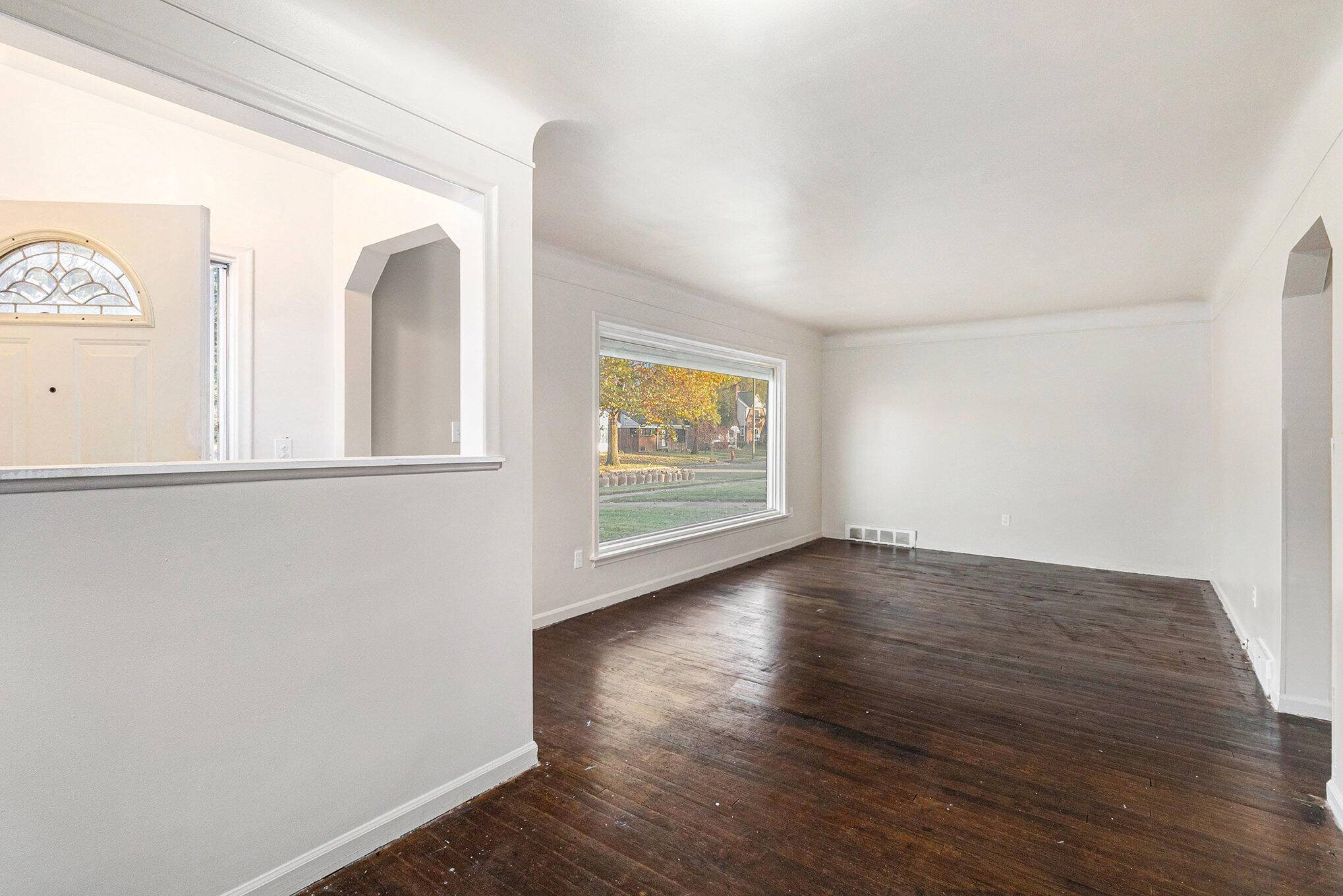 Detroit, MI 48219,19795 Greydale AVE