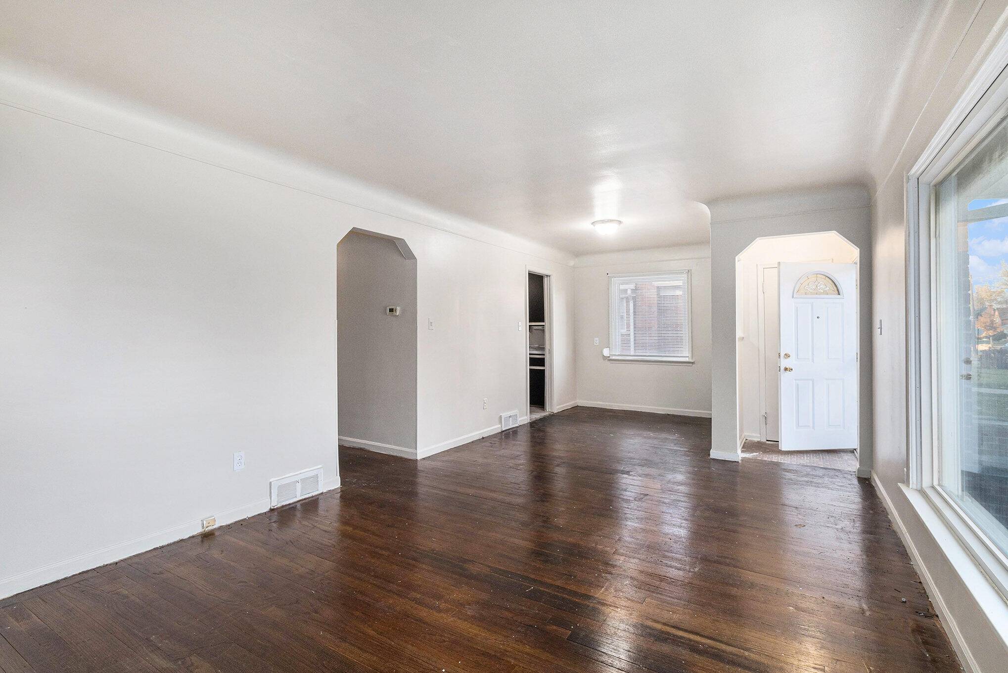 Detroit, MI 48219,19795 Greydale AVE