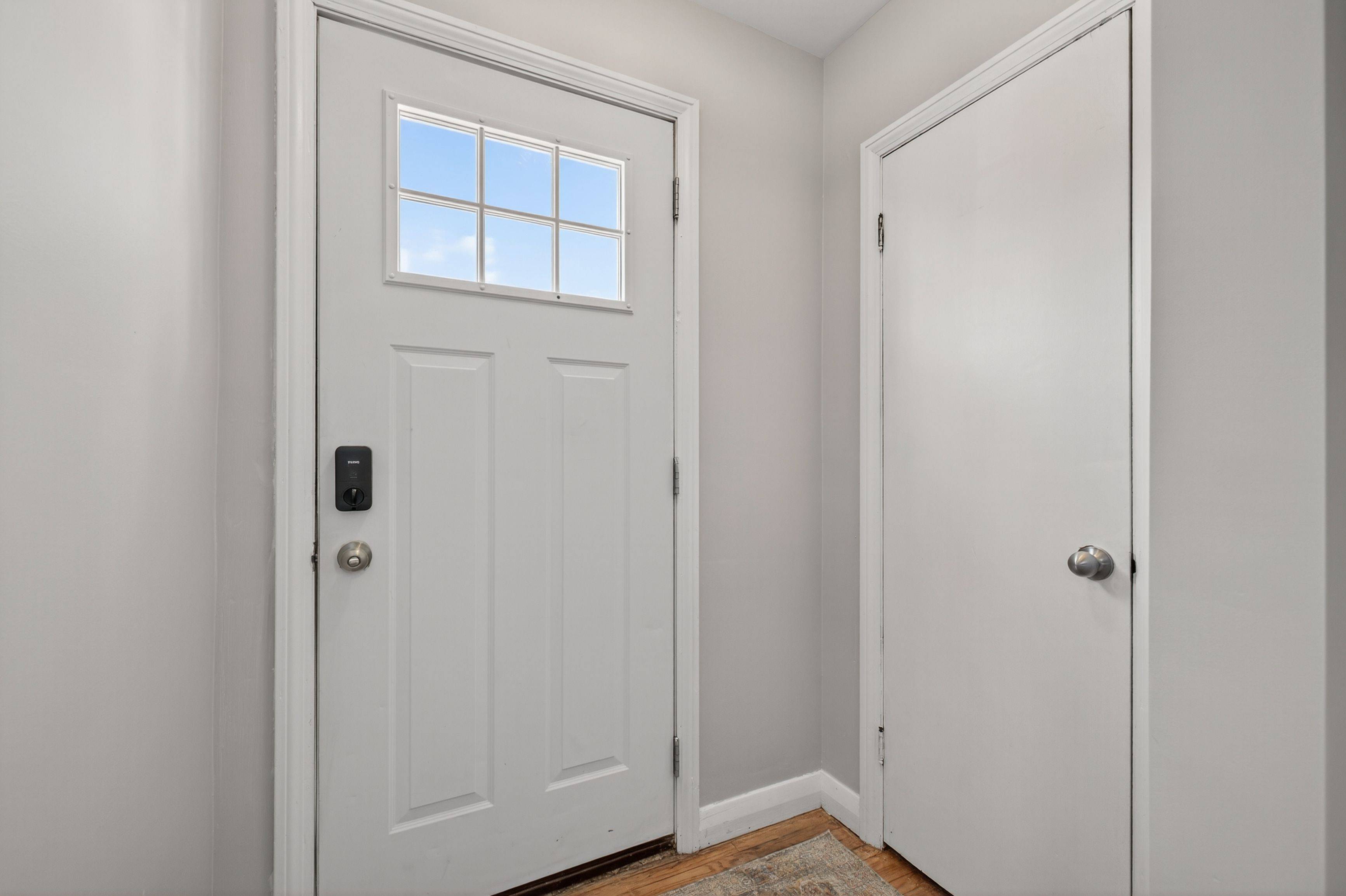 Sarnia, ON N7T 6N8,118 Gordon ST