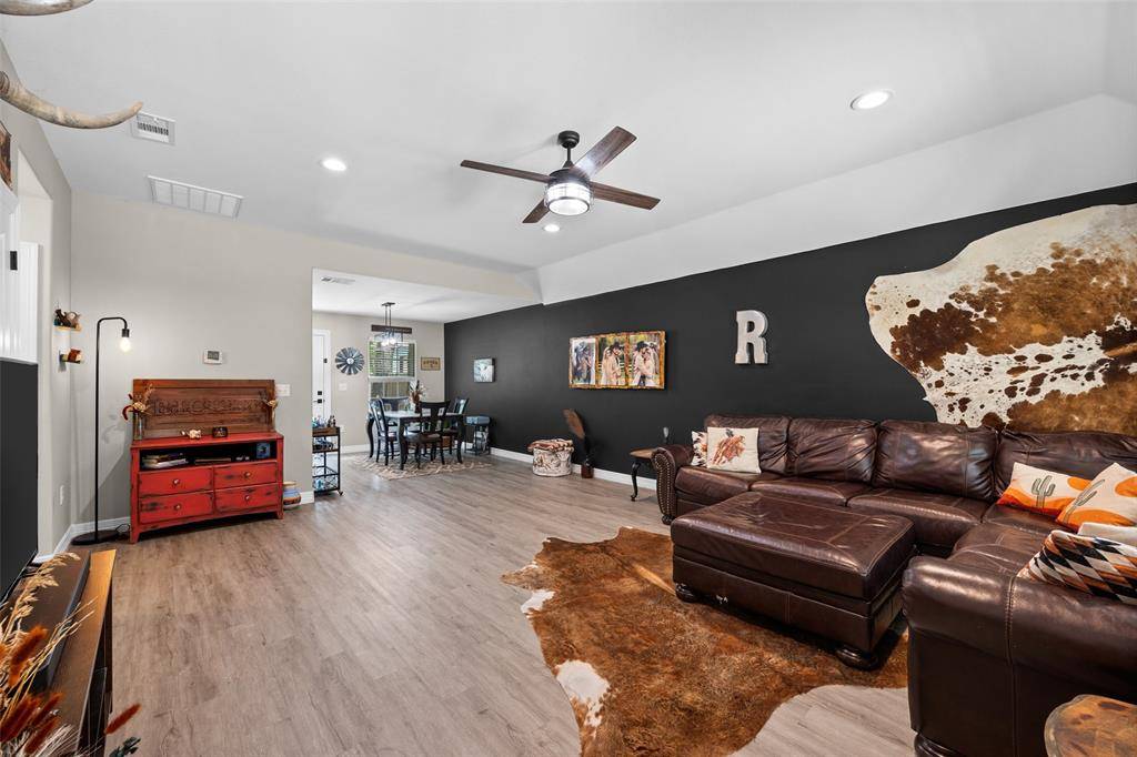 Whitesboro, TX 76273,112 Buchanan Street