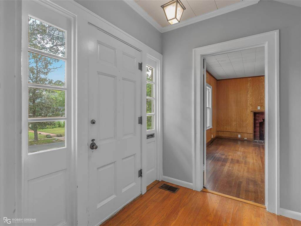 Shreveport, LA 71104,244 Forest Avenue