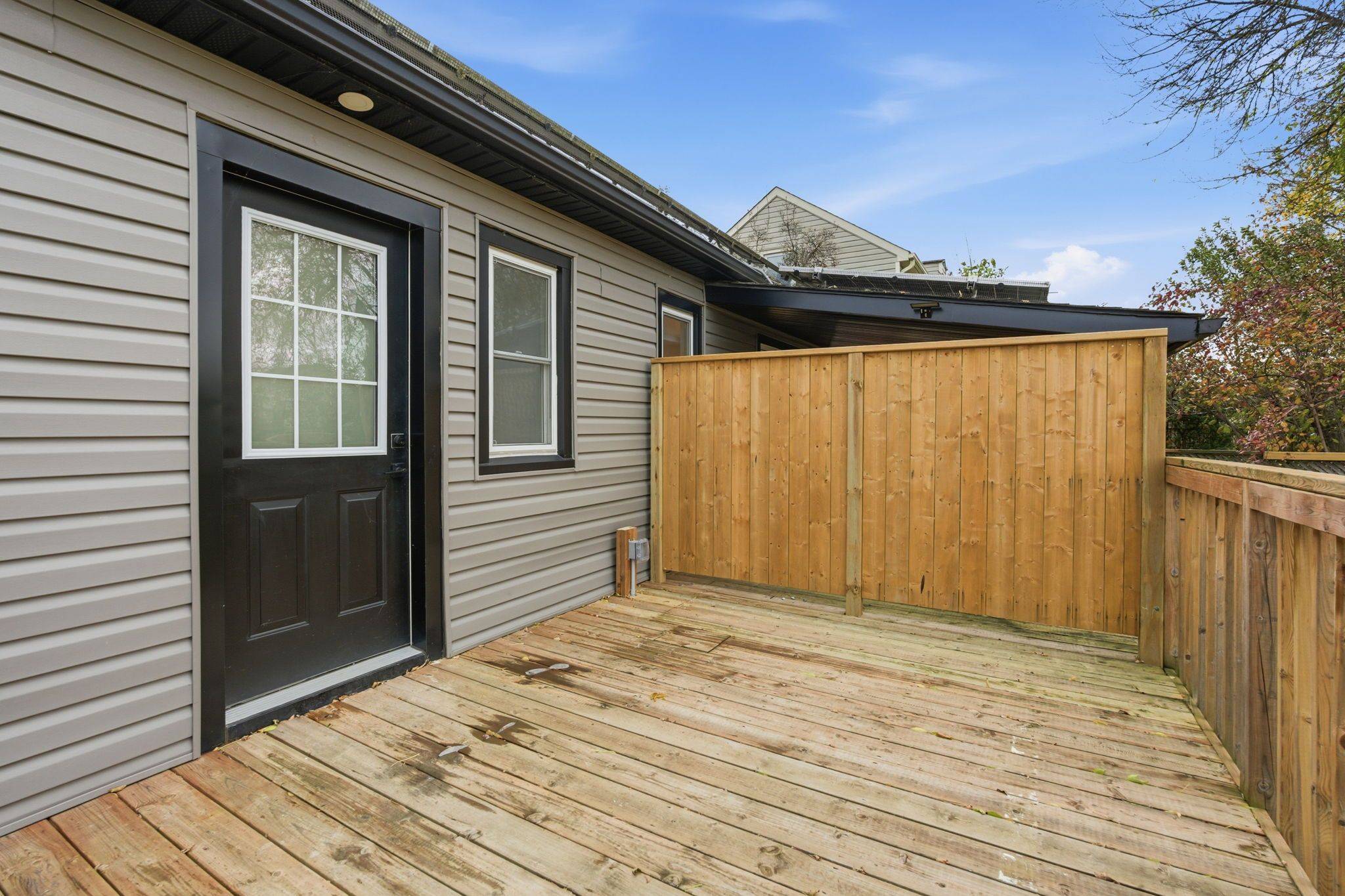 St. Catharines, ON L2S 2Y5,85 Martindale RD #BSMT