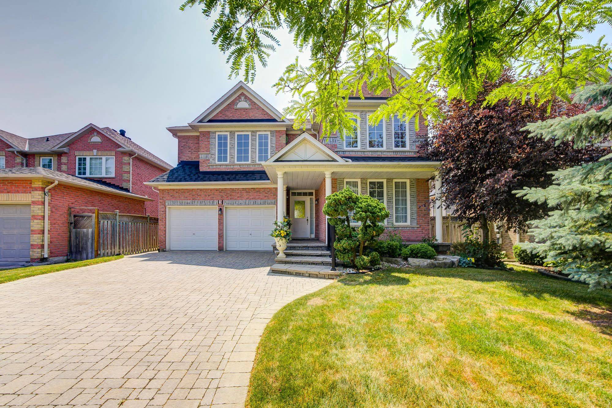 Markham, ON L3P 7S1,3 Burndenford CRES