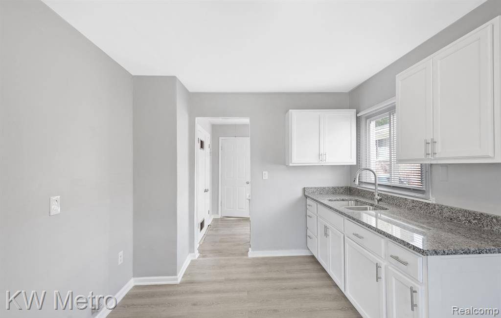 Detroit, MI 48221,20145 Kentucky ST