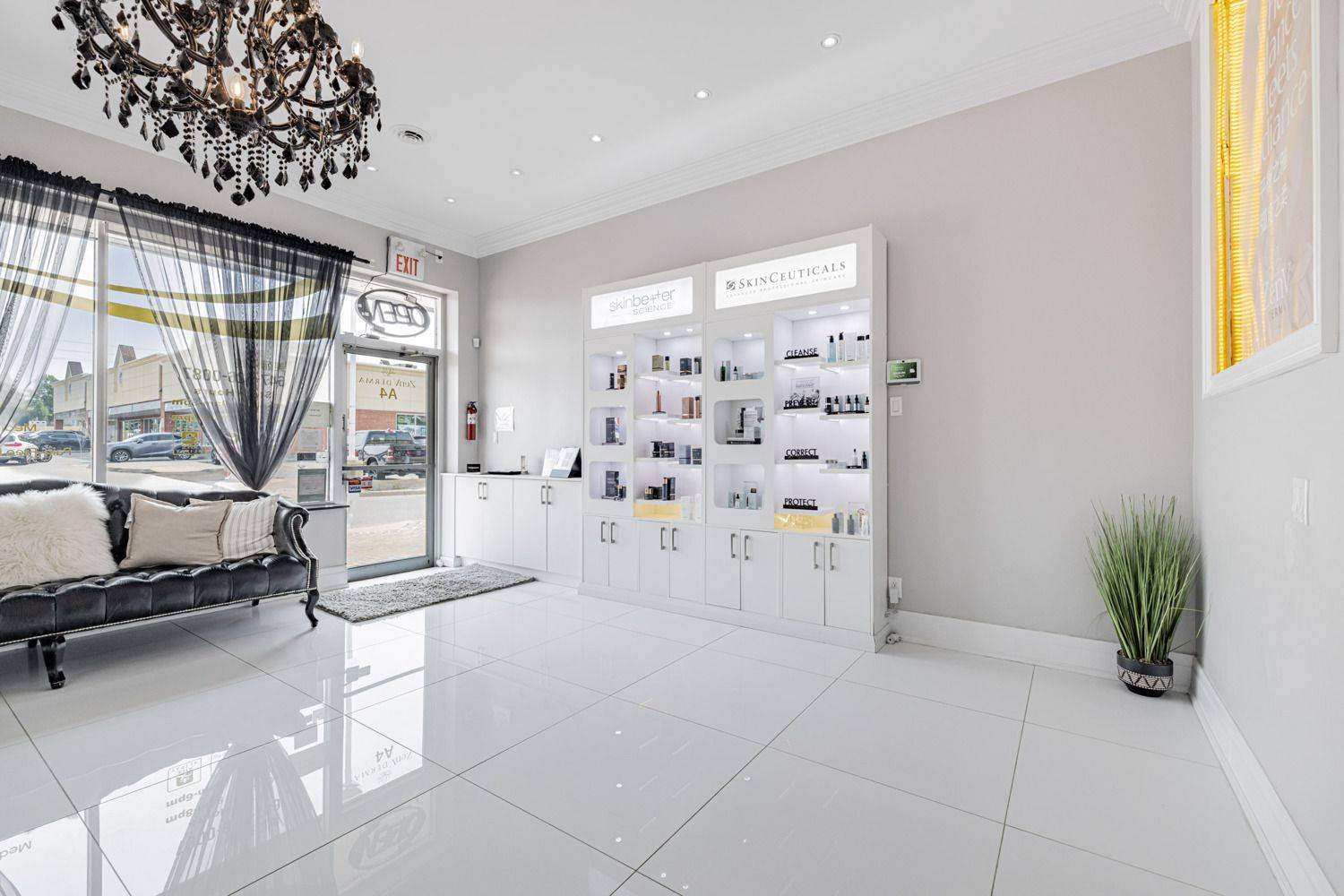 Richmond Hill, ON L4S 0A1,1390 Major Mackenzie DR E #4A