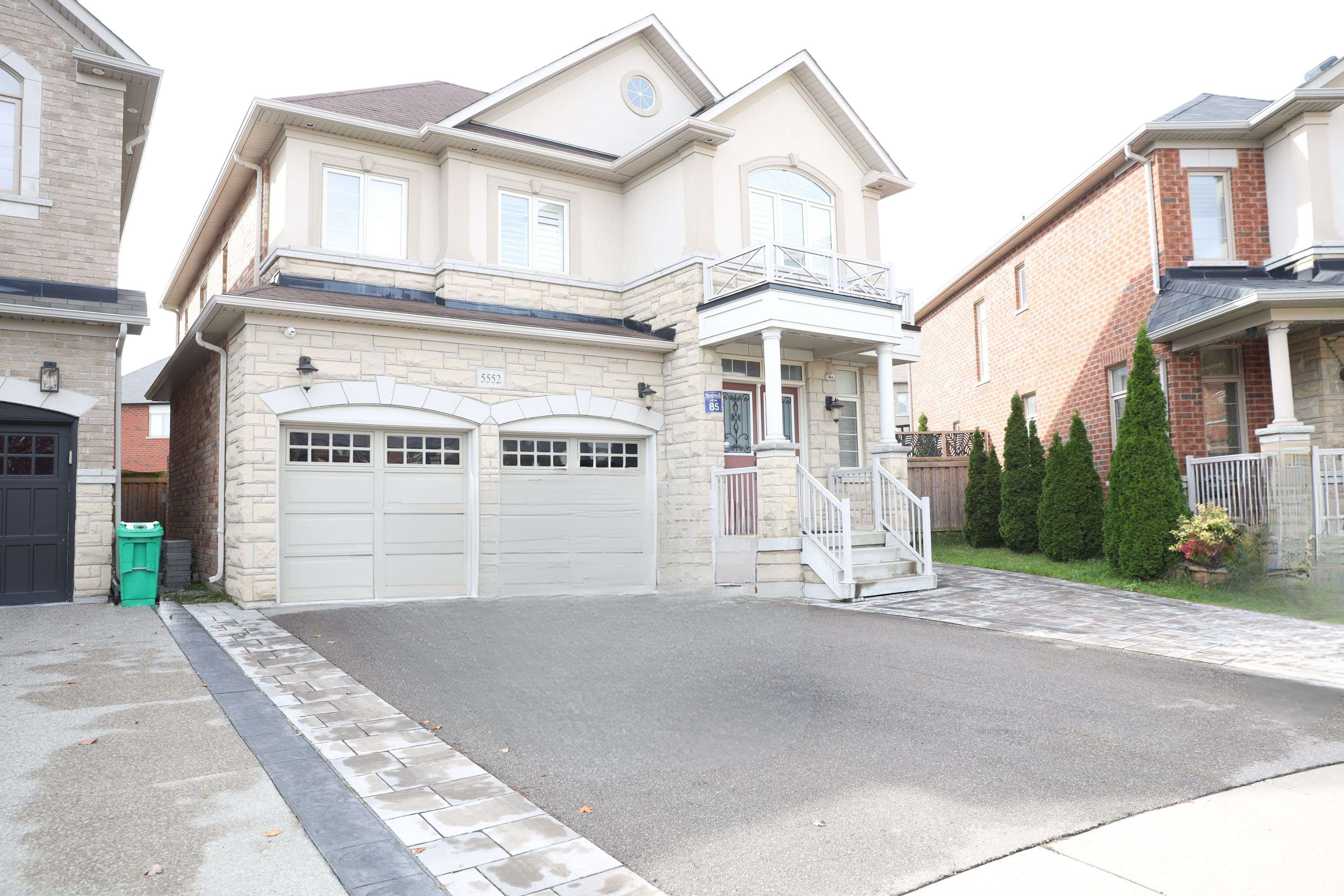 Mississauga, ON L5M 0W1,5552 Ethan DR #Lower