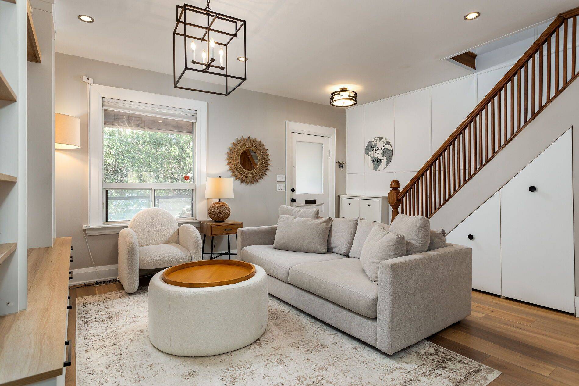 Toronto W06, ON M8V 3B8,171 Islington AVE