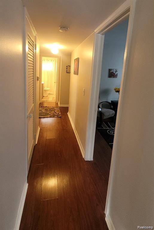 Hazel Park, MI 48030,606 E MILTON AVE