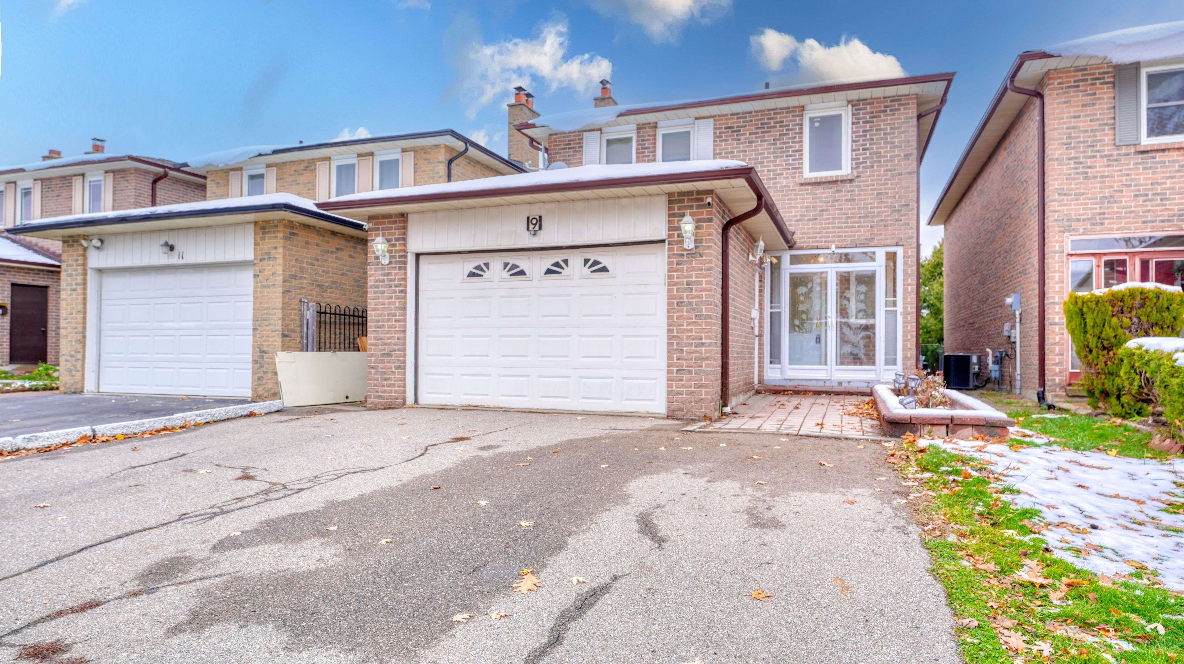 Toronto E05, ON M1W 3H6,9 Seagrave CRES