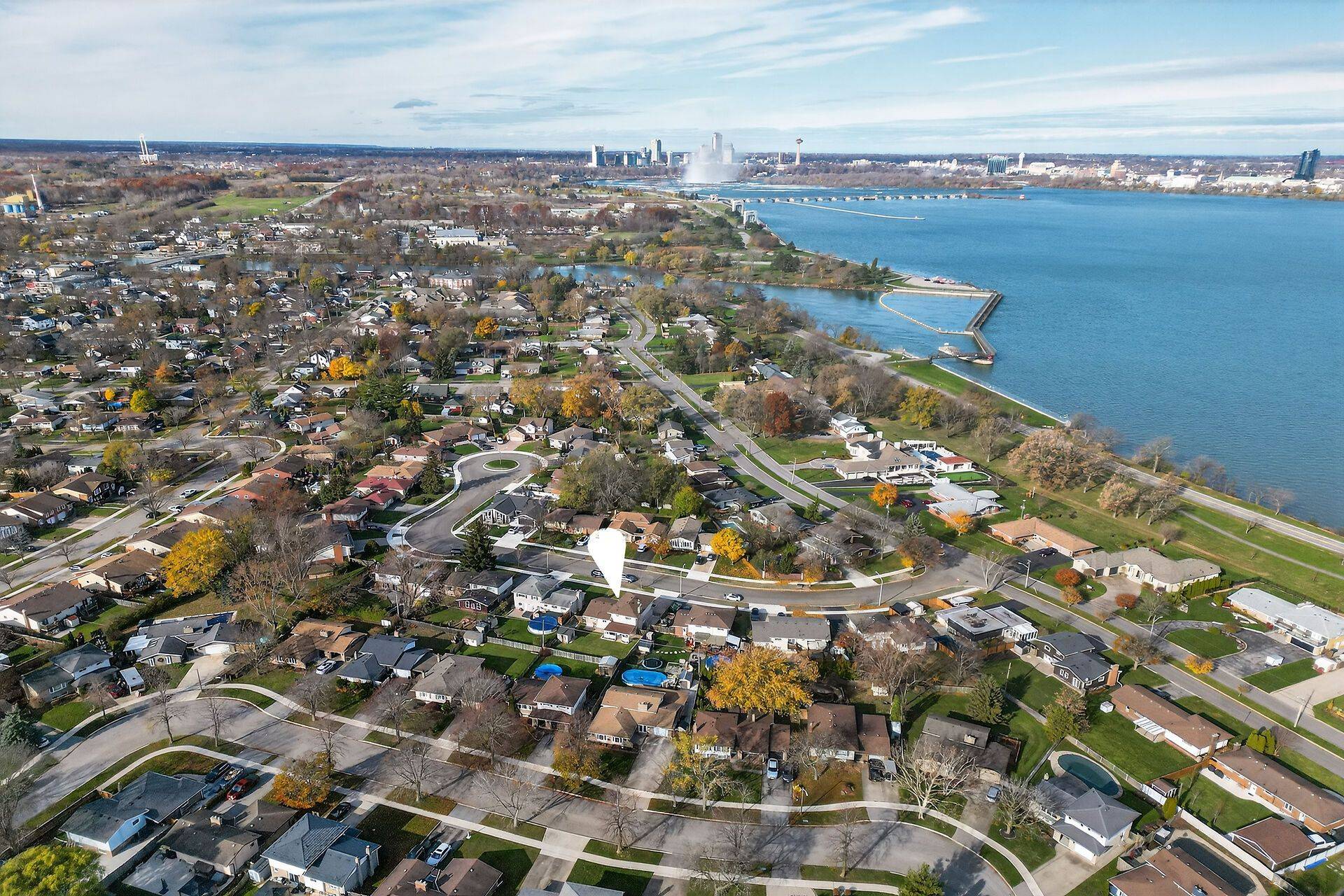 Niagara Falls, ON L2G 7K8,3260 Harleyford CRES