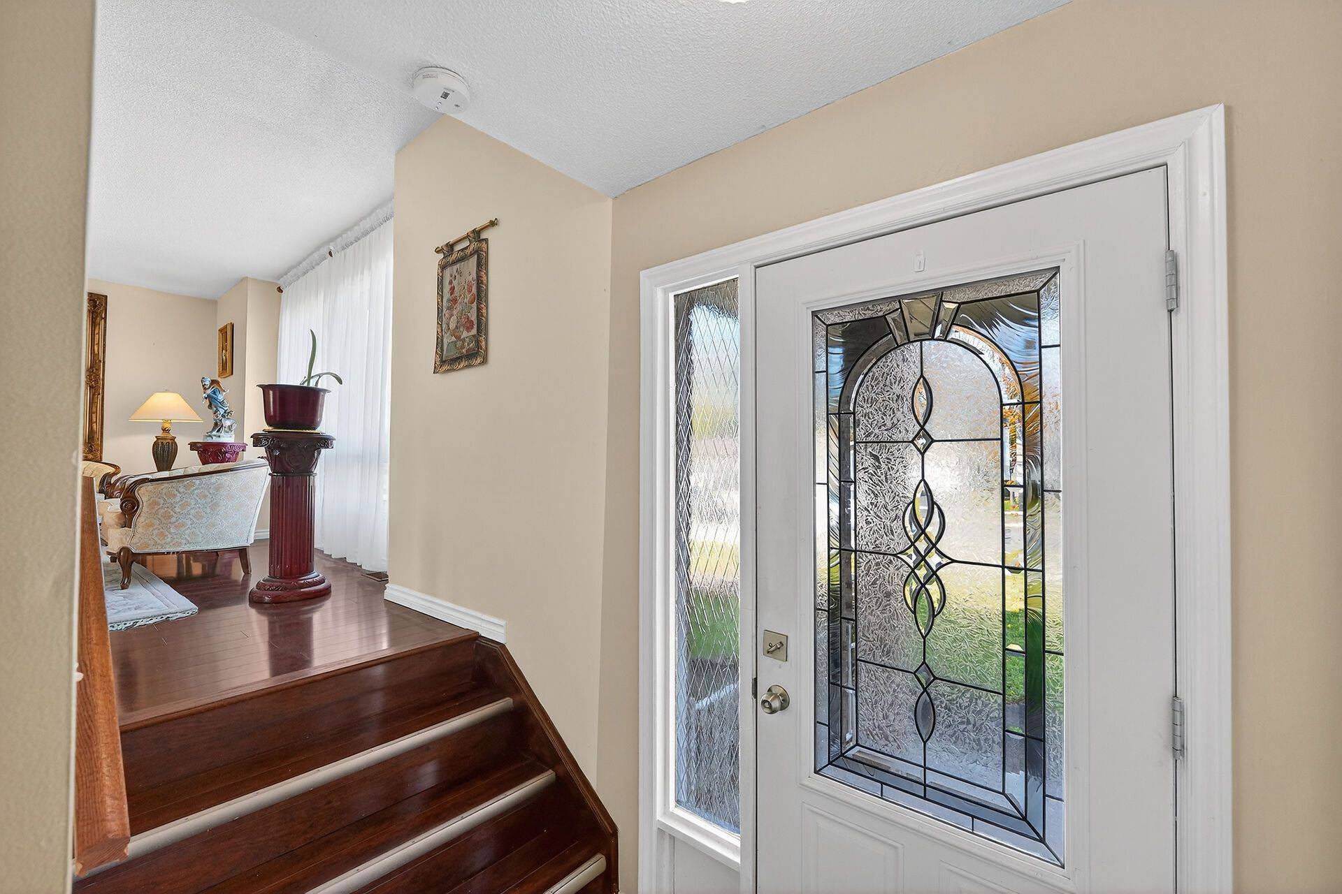 Niagara Falls, ON L2G 7K8,3260 Harleyford CRES