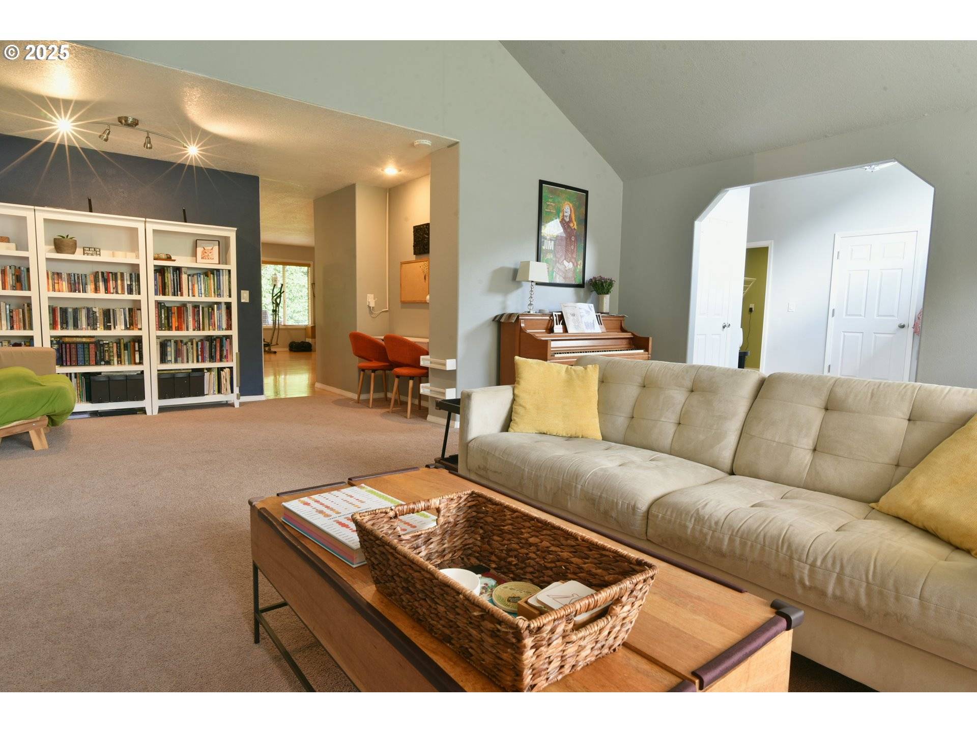 6895 SW 169TH PL, Beaverton, OR 97007