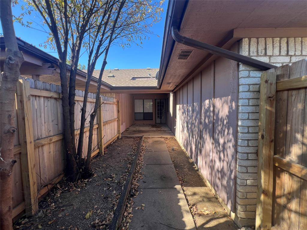 Fort Worth, TX 76133,6403 San Juan Avenue #6401