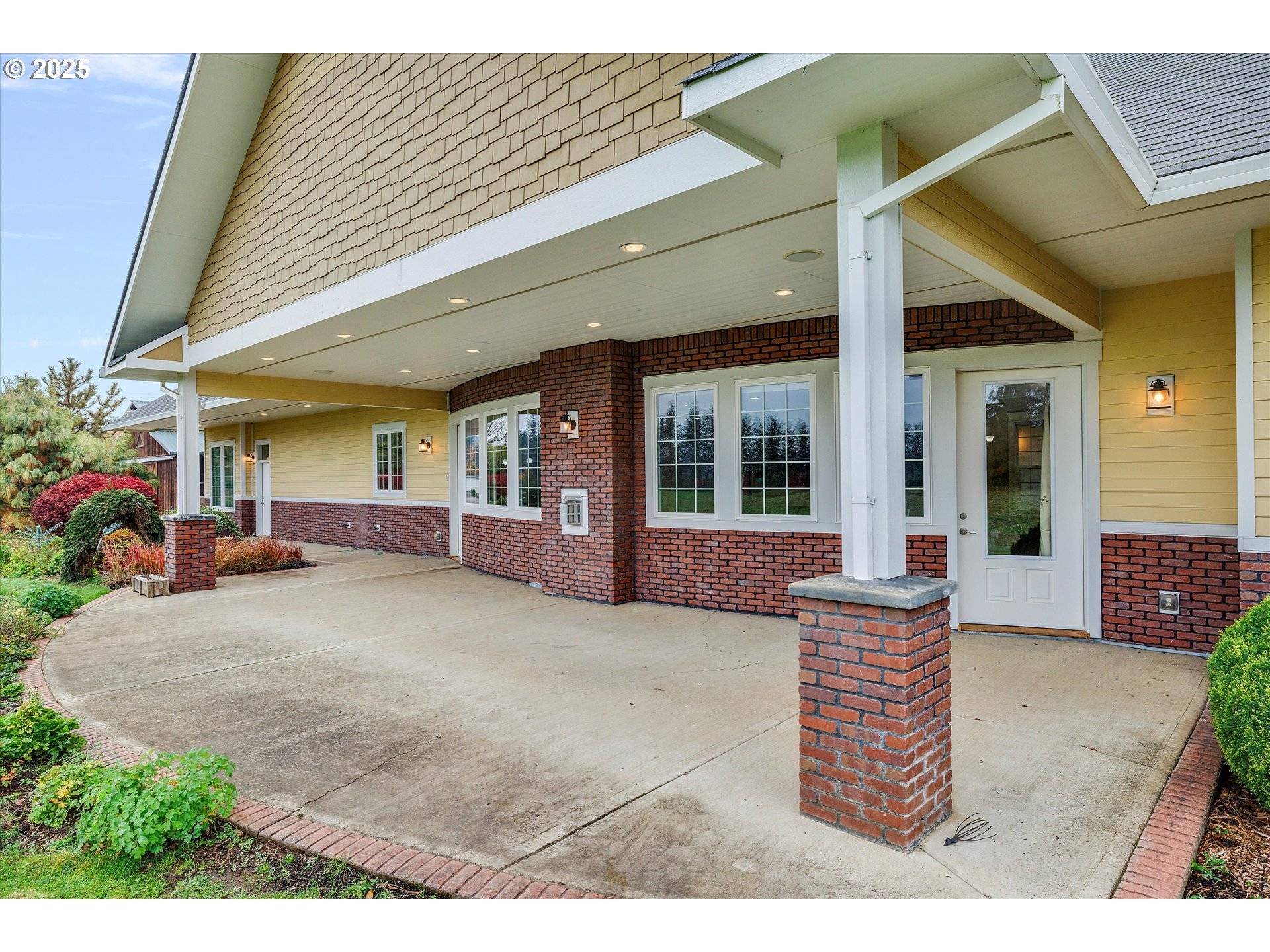 Woodburn, OR 97071,10667 HOVENDEN LN