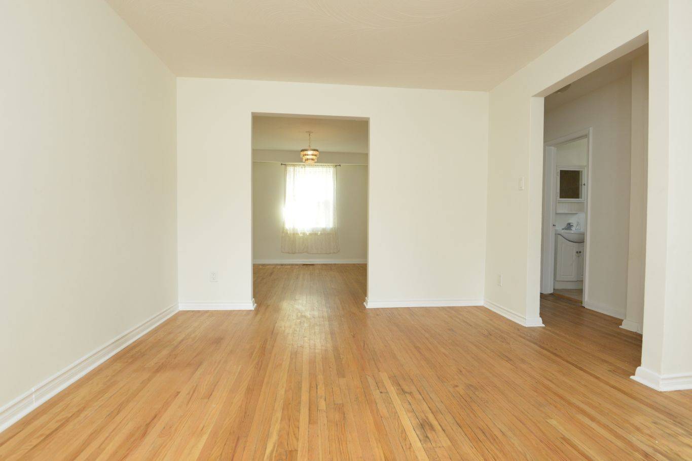 Toronto W03, ON M6N 2E9,Address not disclosed