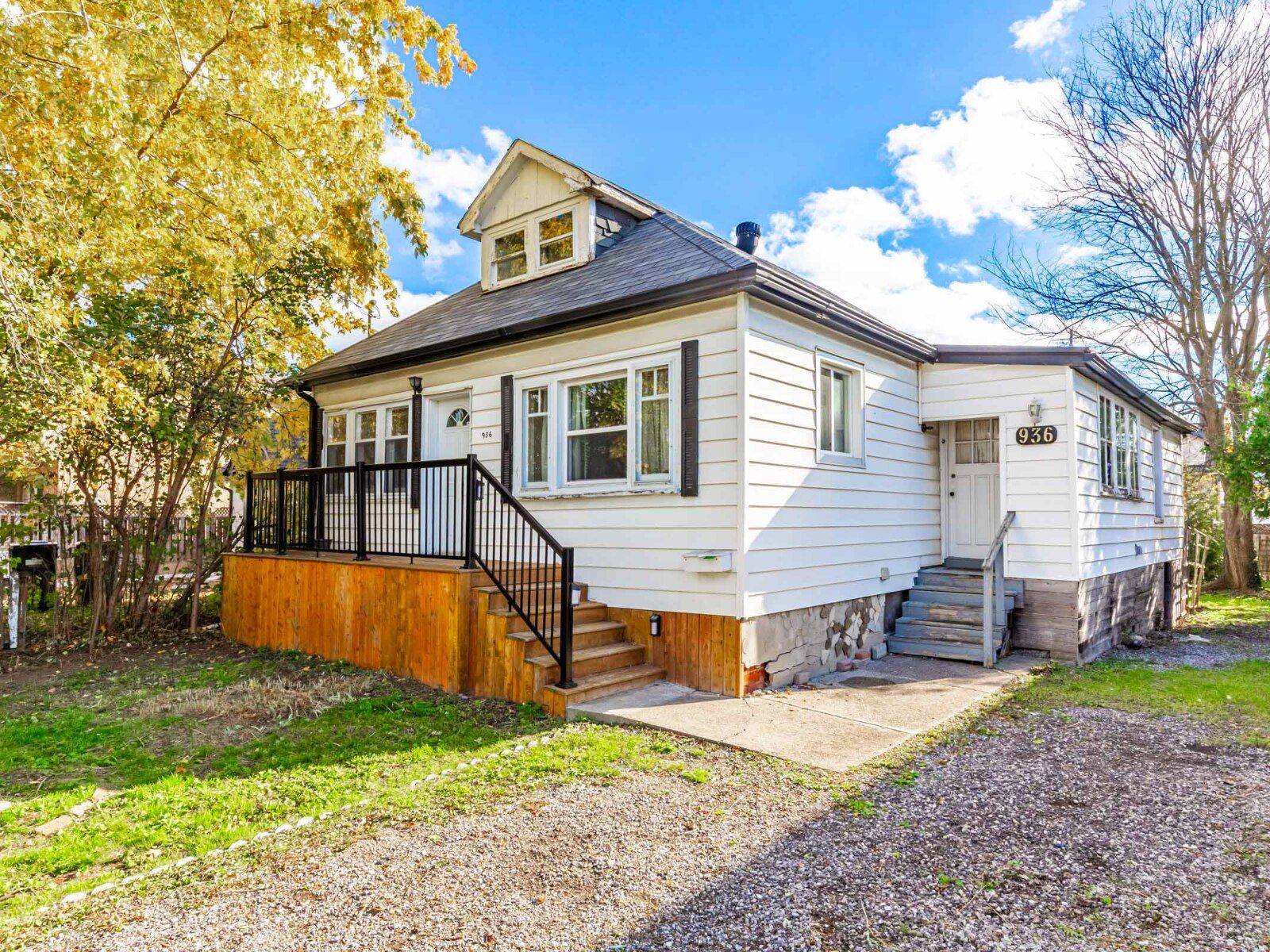 Mississauga, ON L5E 1A8,936 First ST