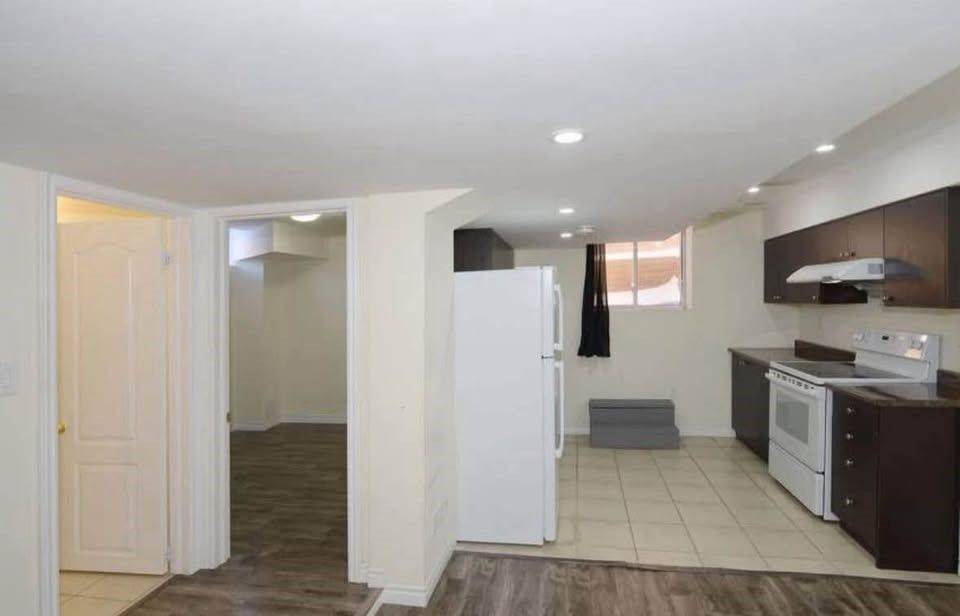 Brampton, ON L6Y 0Z8,109 George Robinson DR