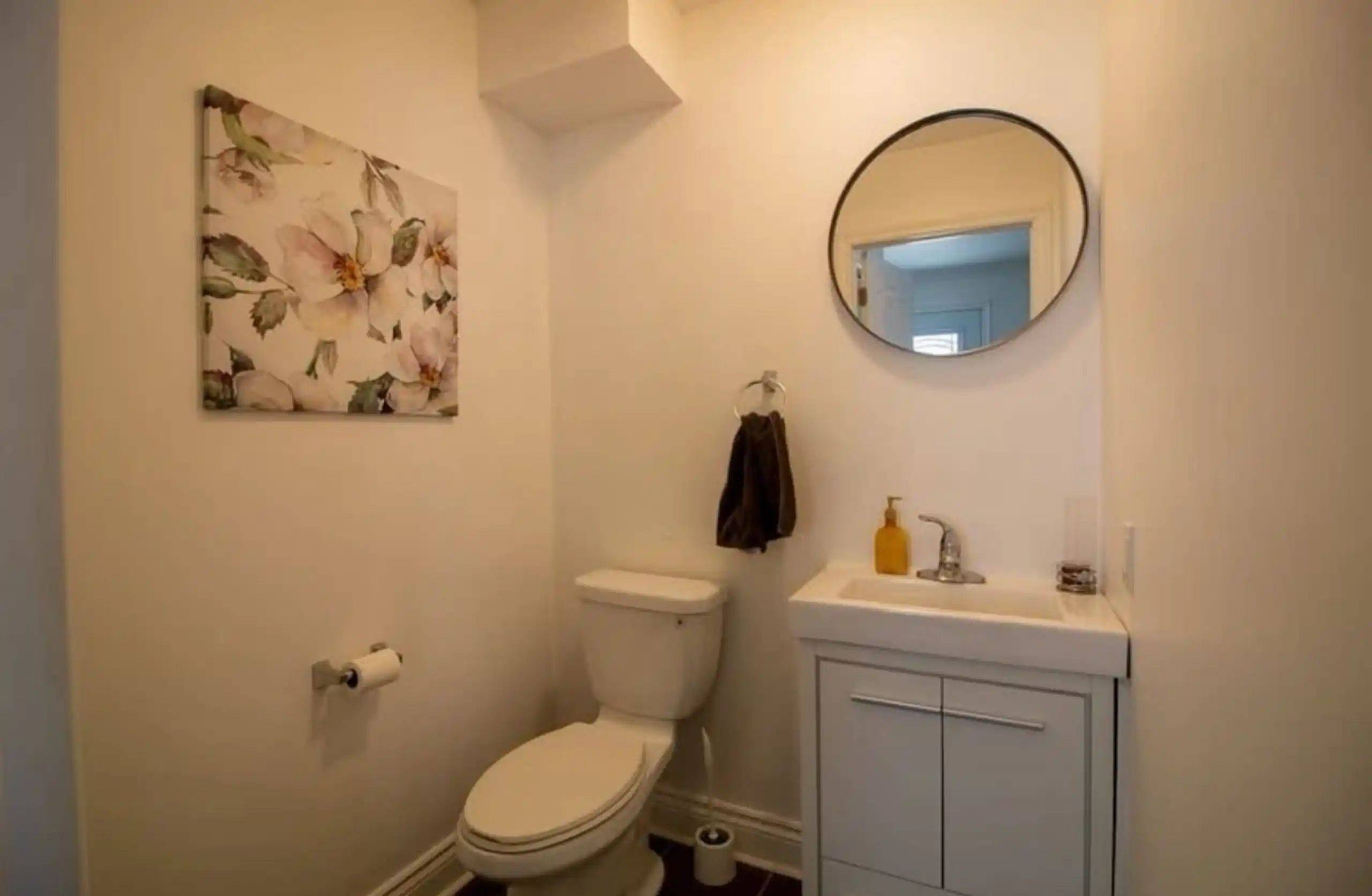 Tunneys Pasture And Ottawa West, ON K1Y 0Z9,119 Hinton AVE #4